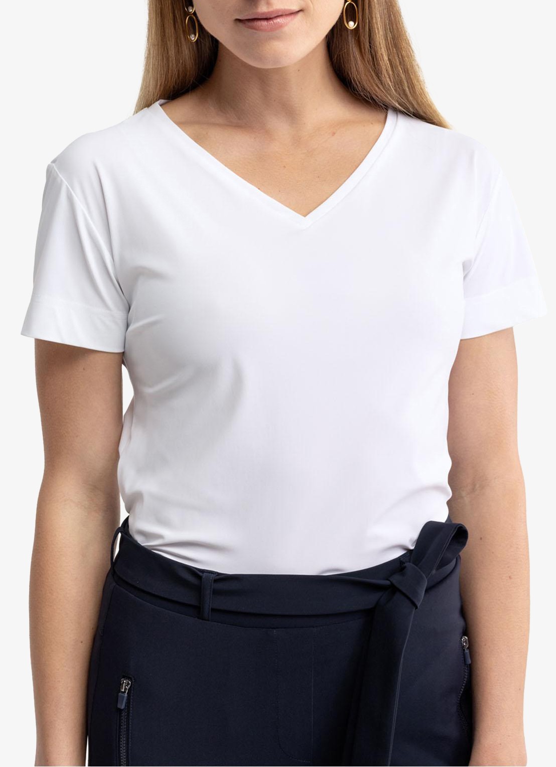Studio Anneloes Roller T-shirt met V-hals - detail 3 wit