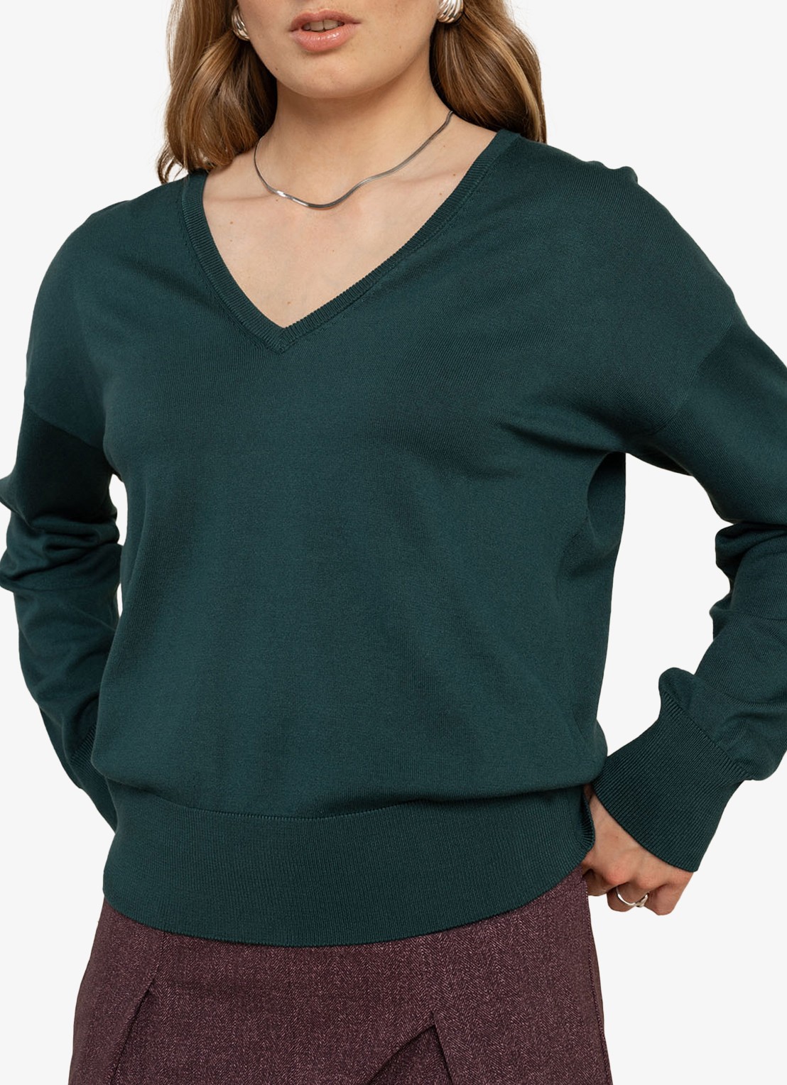 Studio Anneloes Ruth vneck pullover - detail petrol