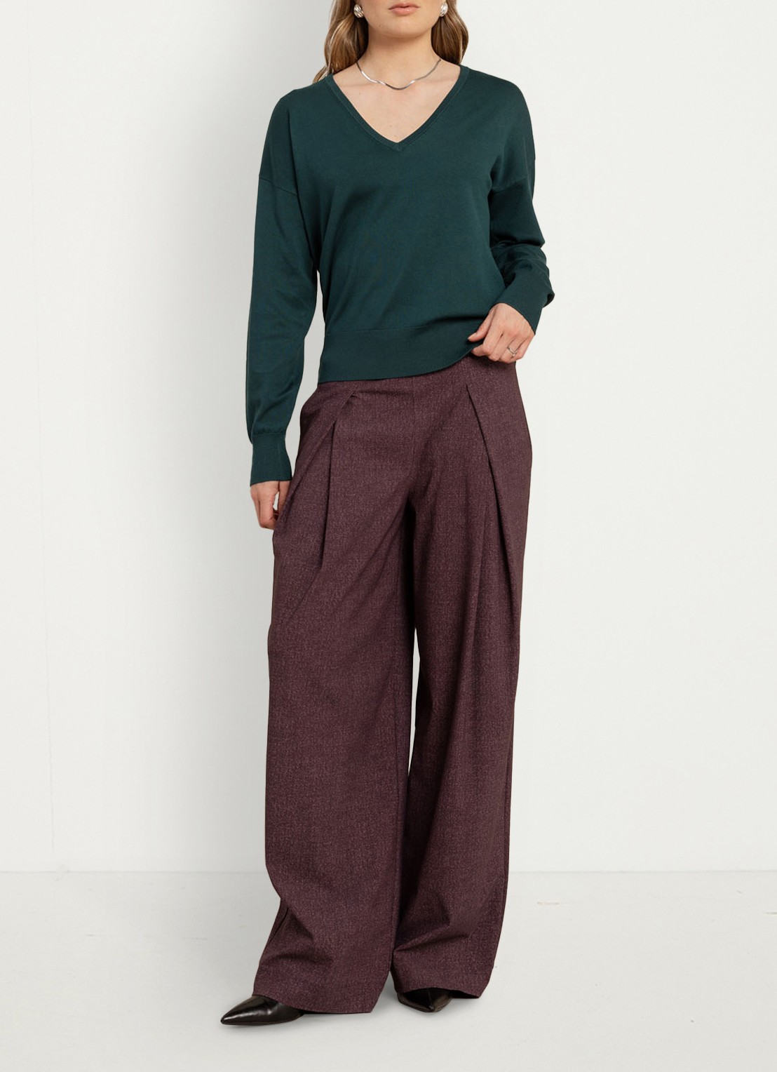 Studio Anneloes Ruth vneck pullover - voorkant 5 petrol