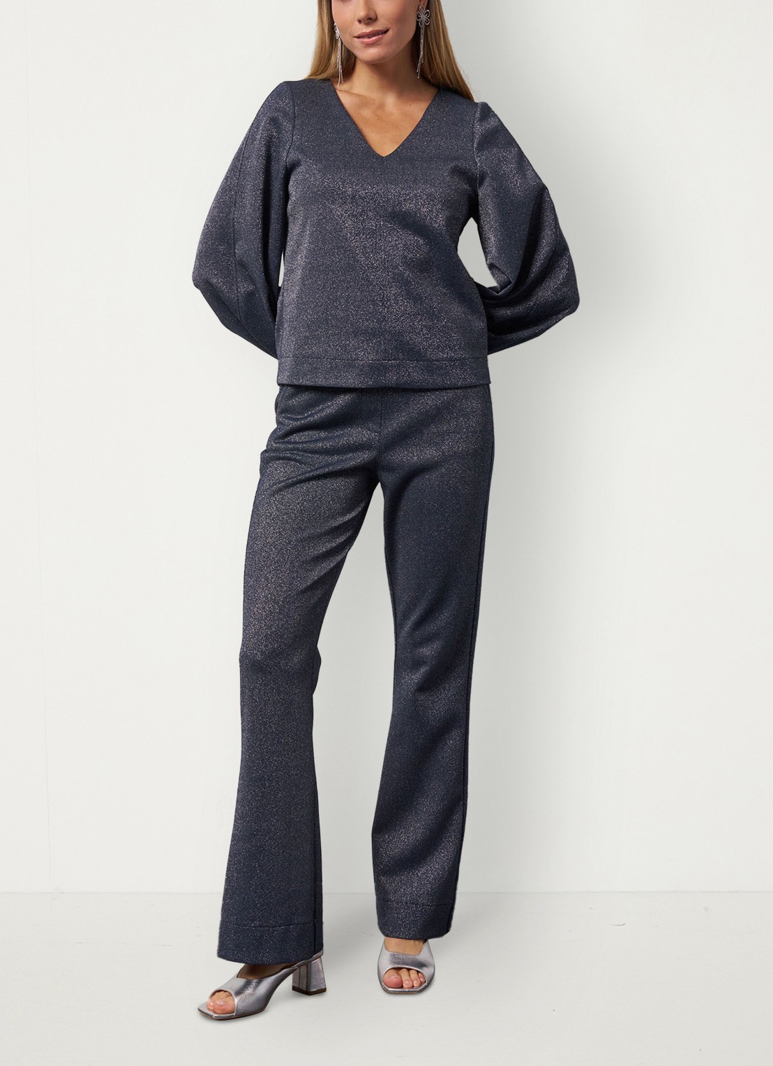 Studio Anneloes Sweater met V-hals en lurex - voorkant 2 blauwgrijs