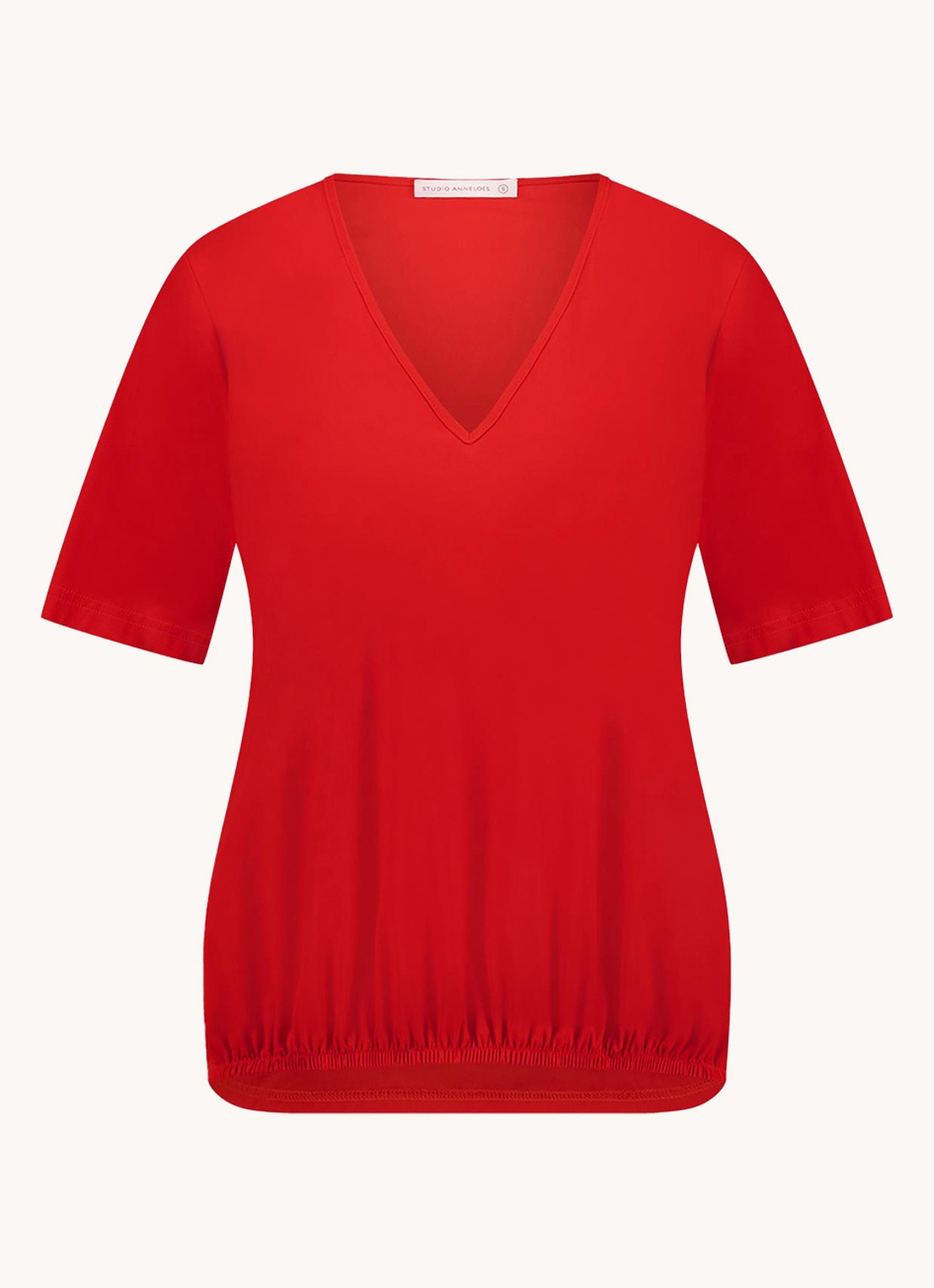 Studio Anneloes Vicky top van travelstof met trekkoord - voorkant 4 rood