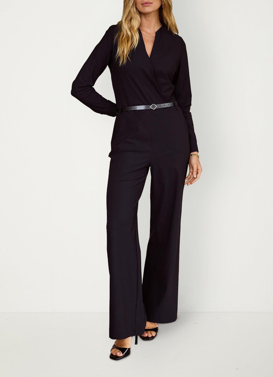 Studio Anneloes Wide fit jumpsuit met strikceintuur - voorkant 2 zwart