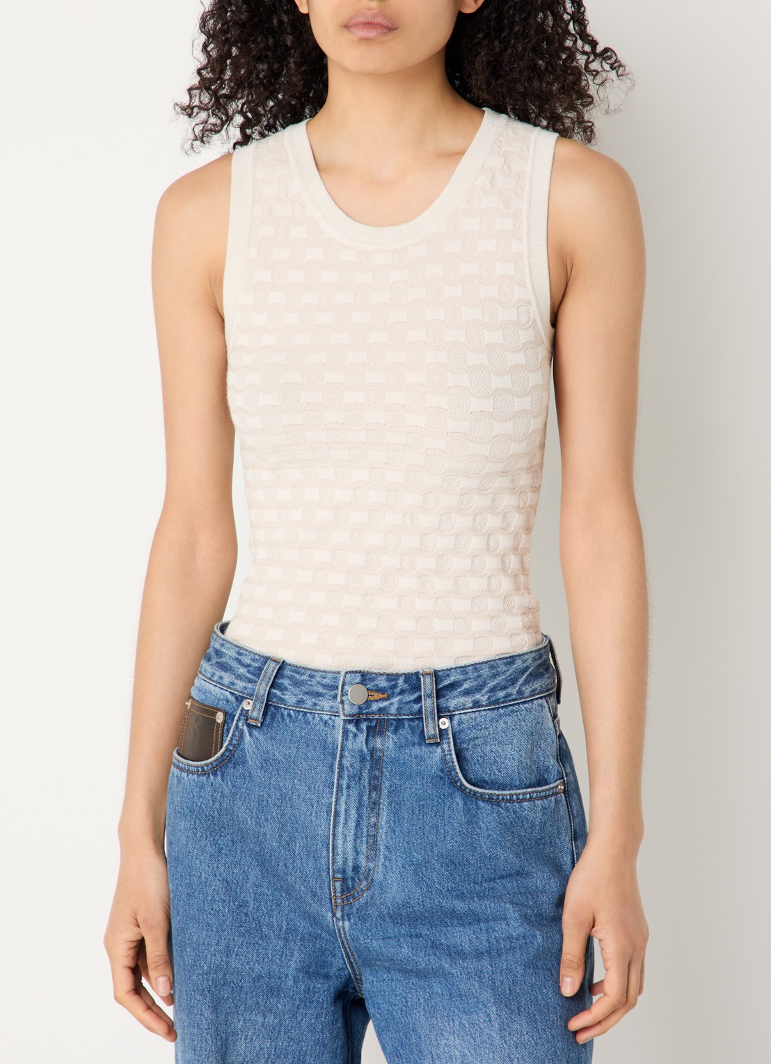 STUDIO AR Laney tanktop met structuur - detail 3 ivoor