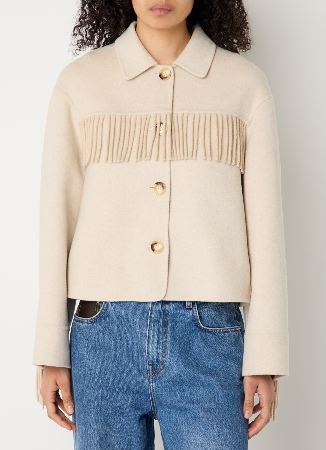 STUDIO AR Liora jack in wolblend en franjes - detail 3 beige