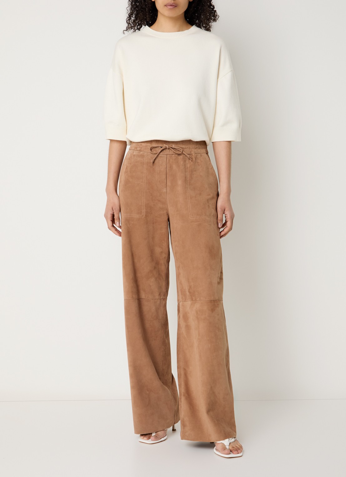 STUDIO AR Nadia high waist straight fit broek van geitenleer - voorkant 4 lichtbruin