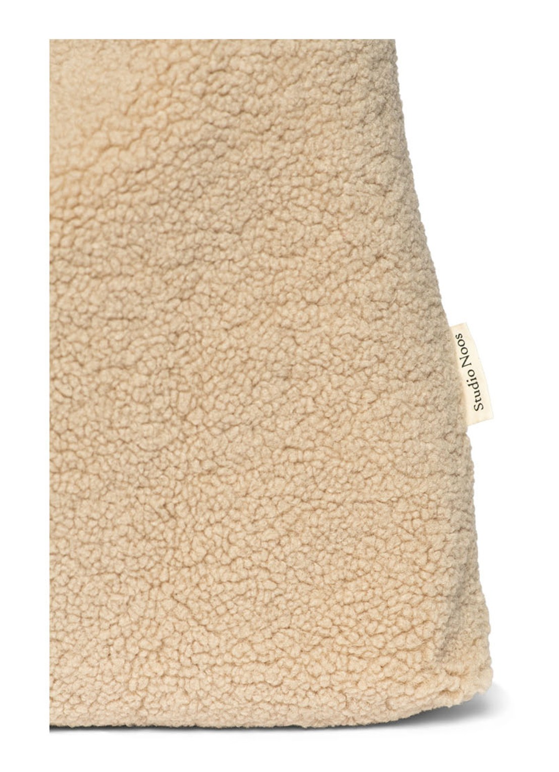 Studio Noos Chunky Mom-Bag van teddy - detail 2 zand