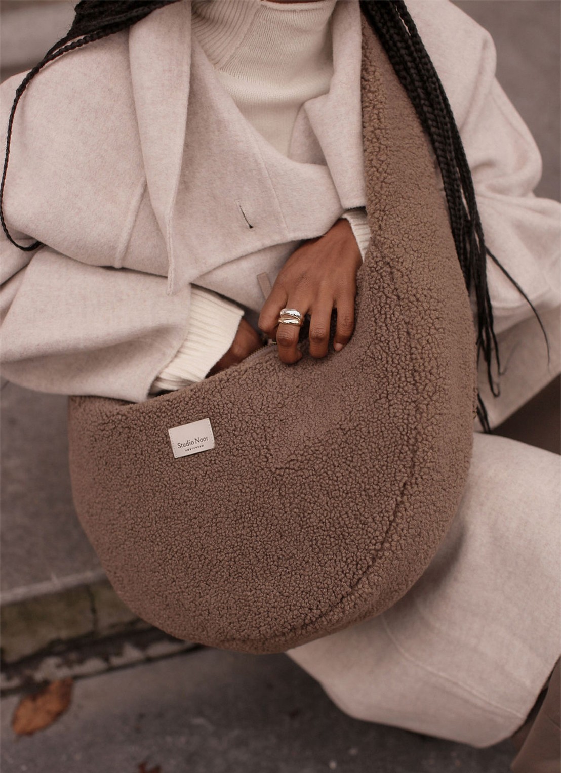 Studio Noos Crossbodytas van teddy - voorkant 7 bruin