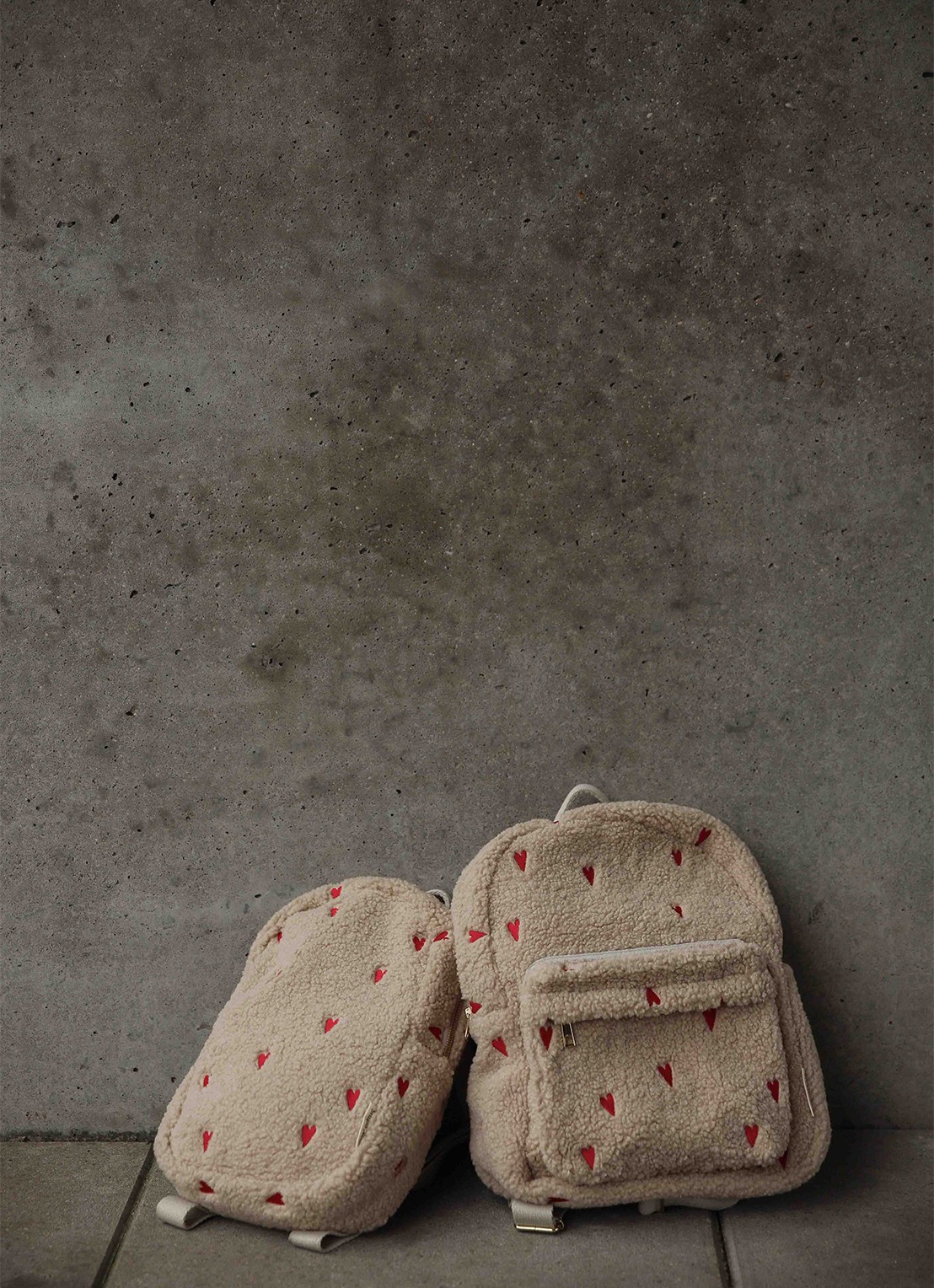 Studio Noos Teddy Hearts rugzak - voorkant 4 ivoor