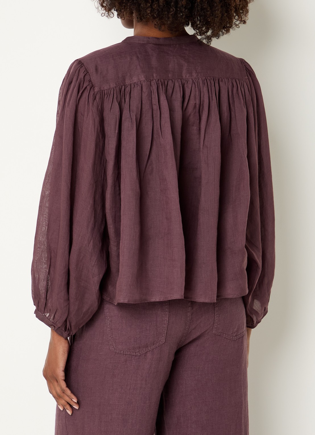 Summum Blouse met pofmouw en plooidetail - achterkant 4 aubergine