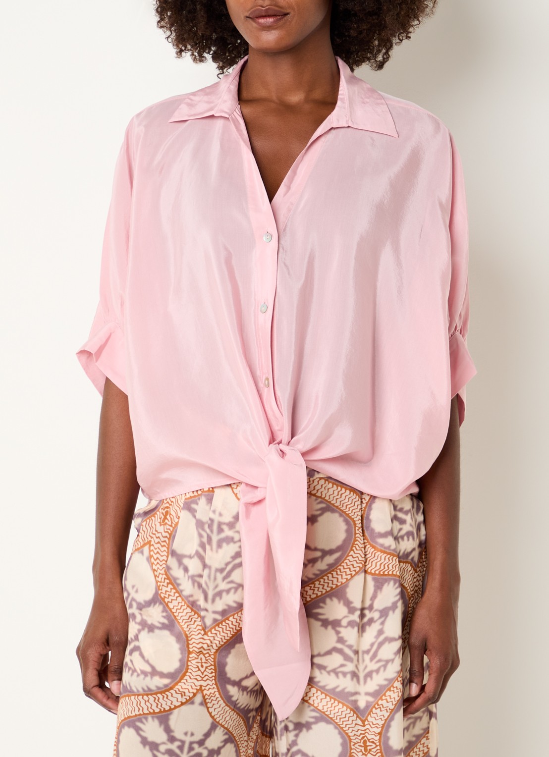 Summum Blouse met strikdetail en glanzende finish - detail 4 roze