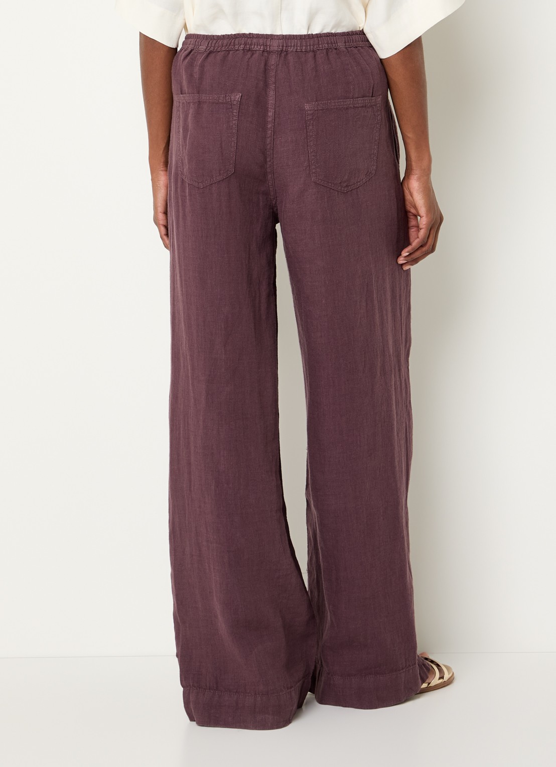Summum High waist loose fit broek van linnen met steekzakken - achterkant 2 aubergine