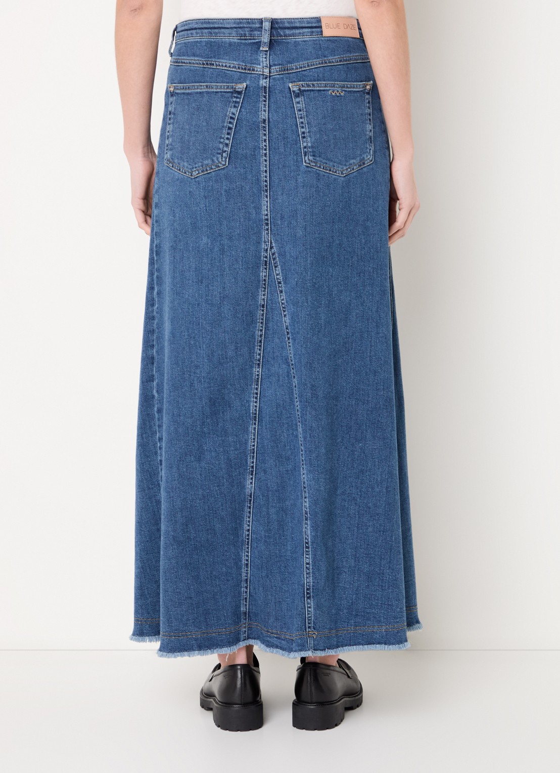Summum Maxi spijkerrok met steekzakken  - achterkant 4 indigo