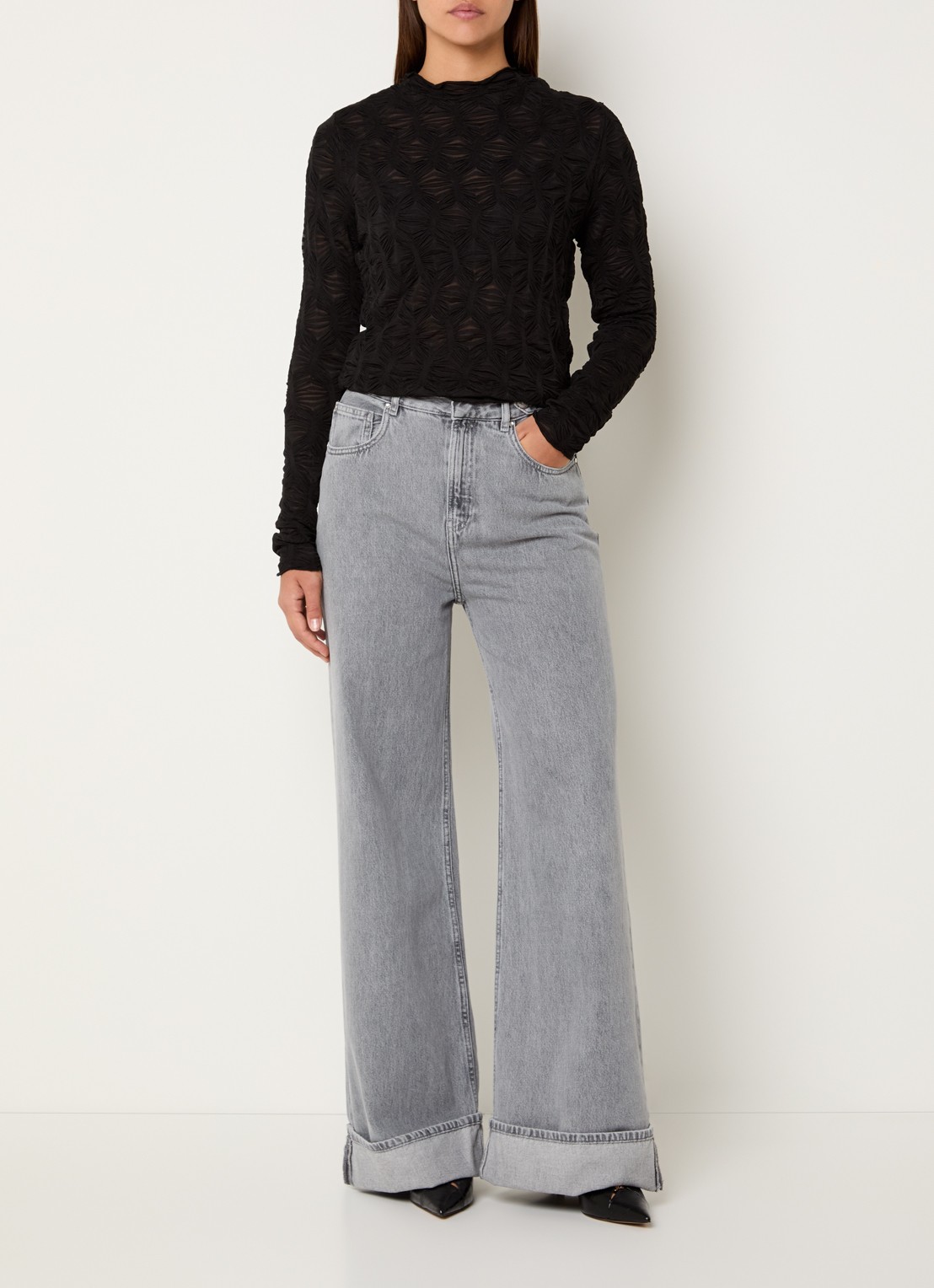 Summum Semi-transparante top met plooidetail - voorkant 4 zwart
