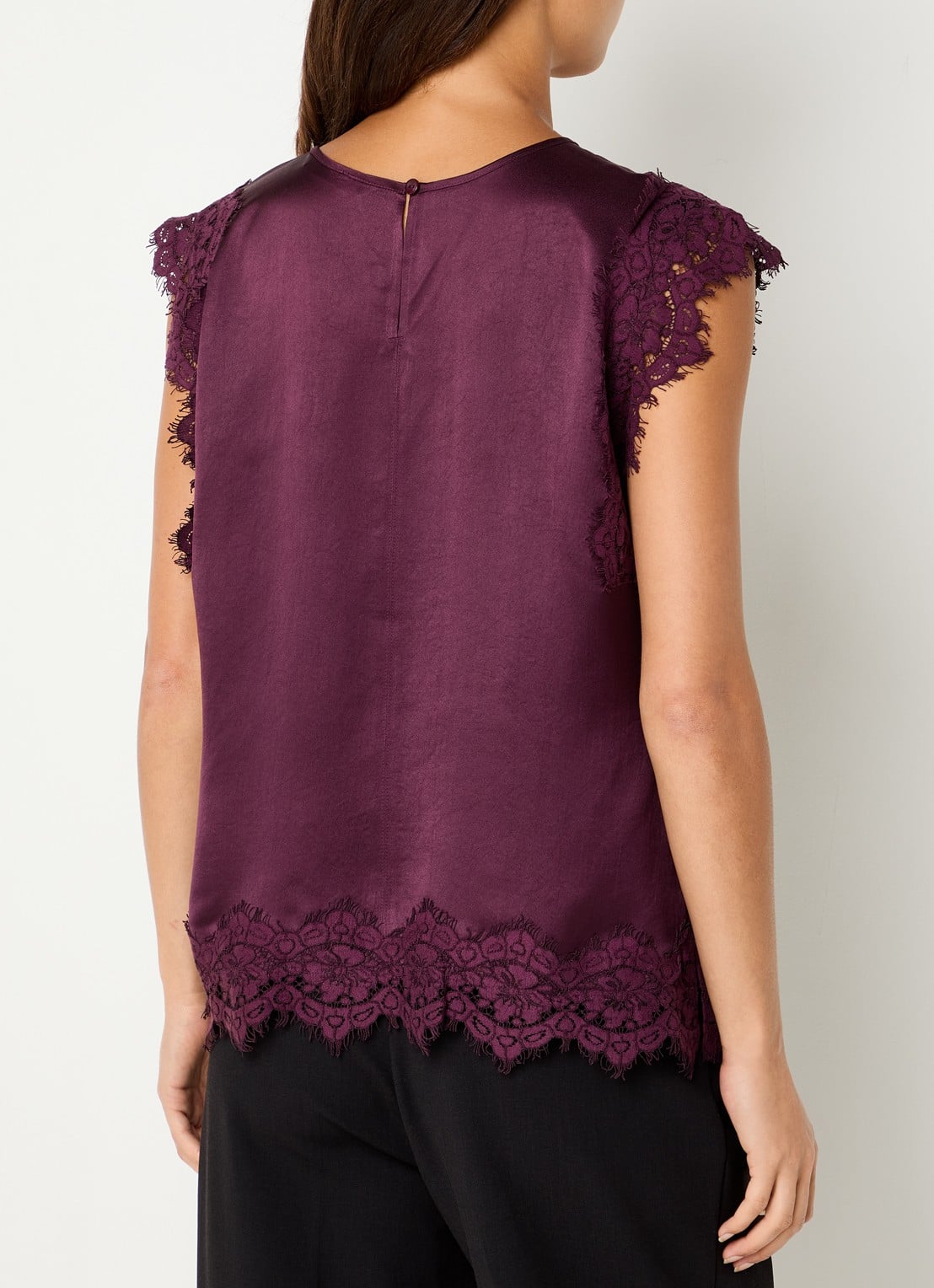 Summum Top van satijn met details van kant - achterkant aubergine