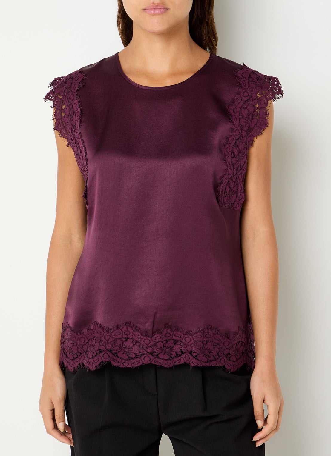 Summum Top van satijn met details van kant - detail 2 aubergine