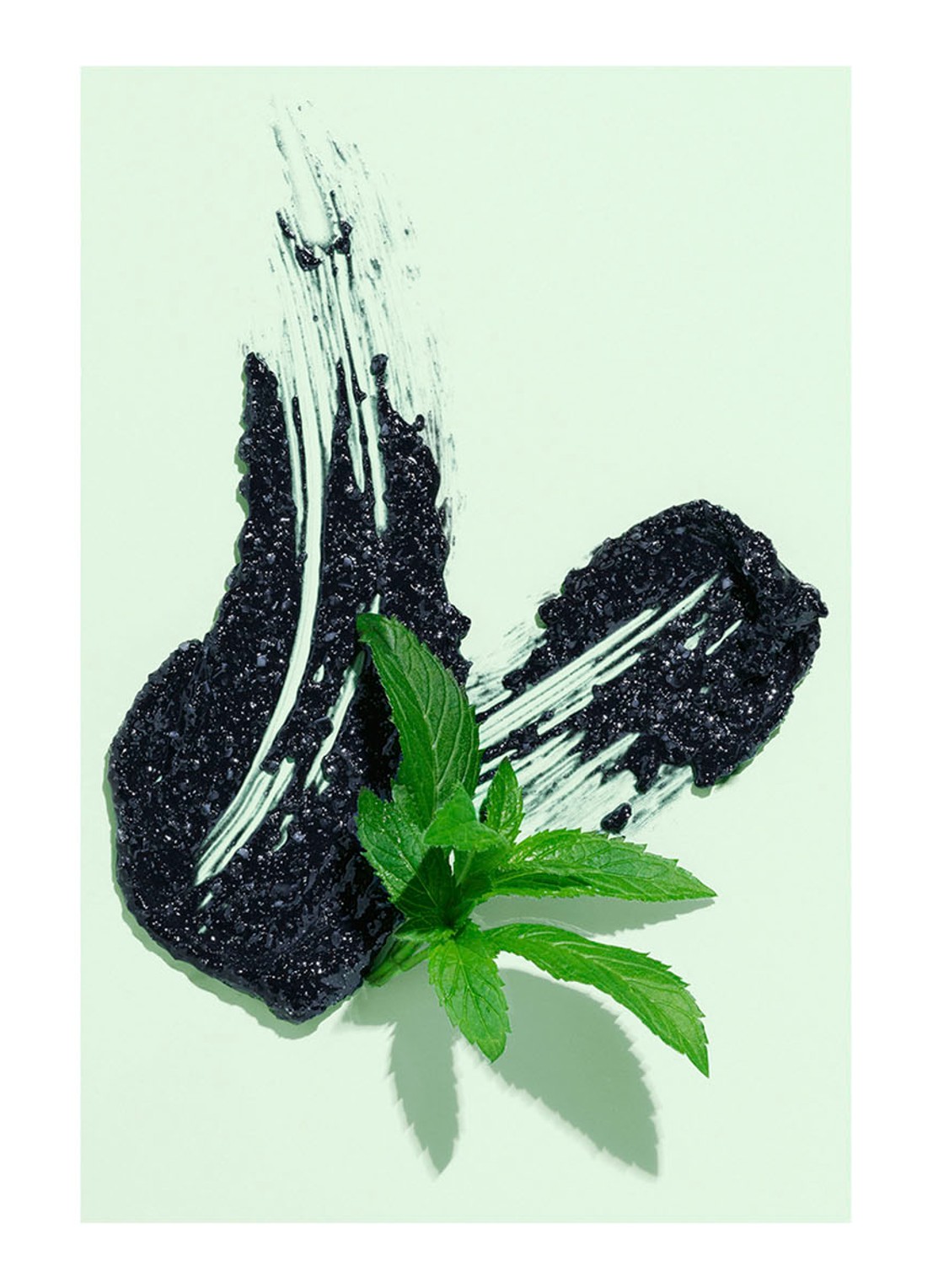 Sunday Riley Charcoal Smoothie Jelly Body Scrub - lichaamsscrub - detail 4 transparant