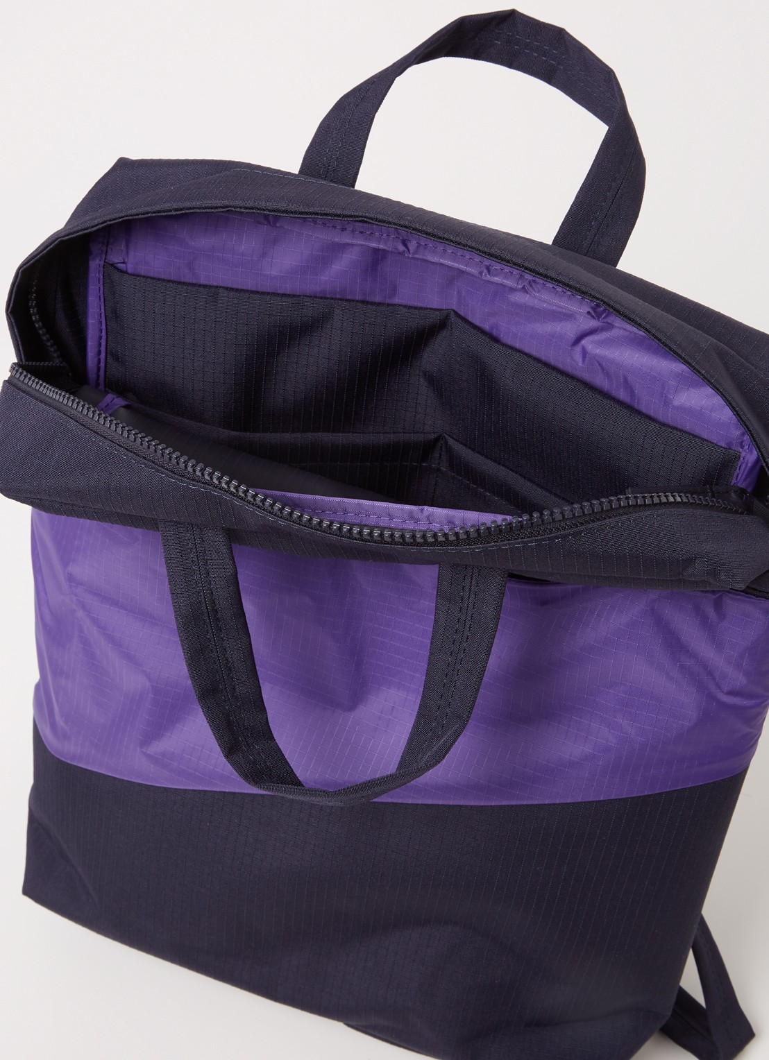 SUSAN BIJL The New Backpack waterafstotende rugzak met 13 inch laptopvak - detail 3 blauw