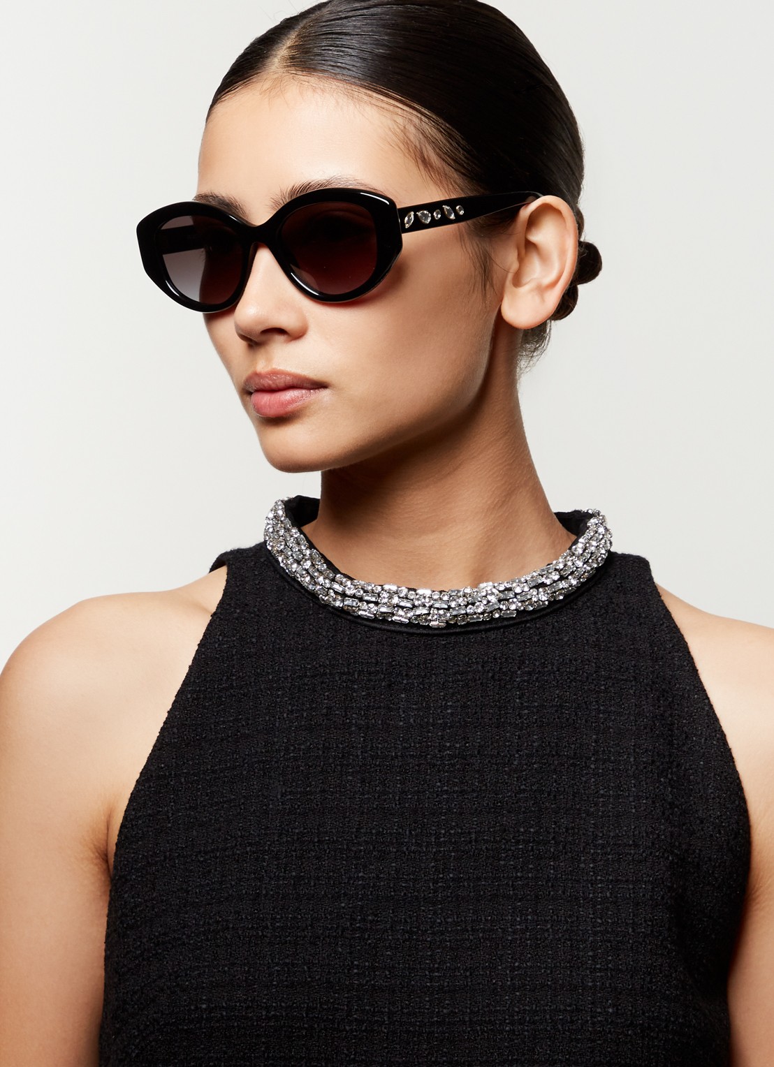 Swarovski Cat Eye zonnebril SK6005 - voorkant 2 zwart