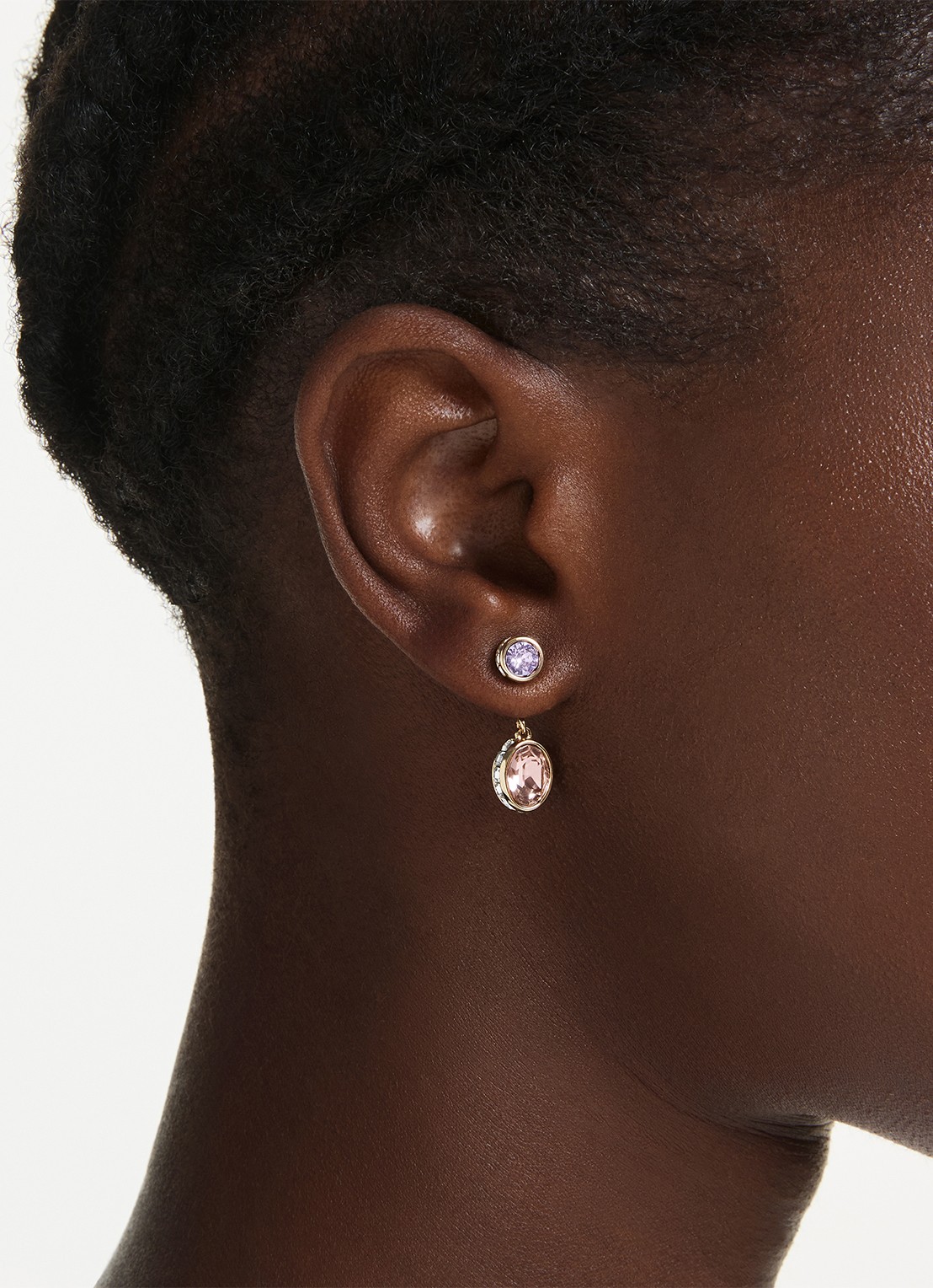 Swarovski Chroma oorstekers met kristal - detail 5 goud