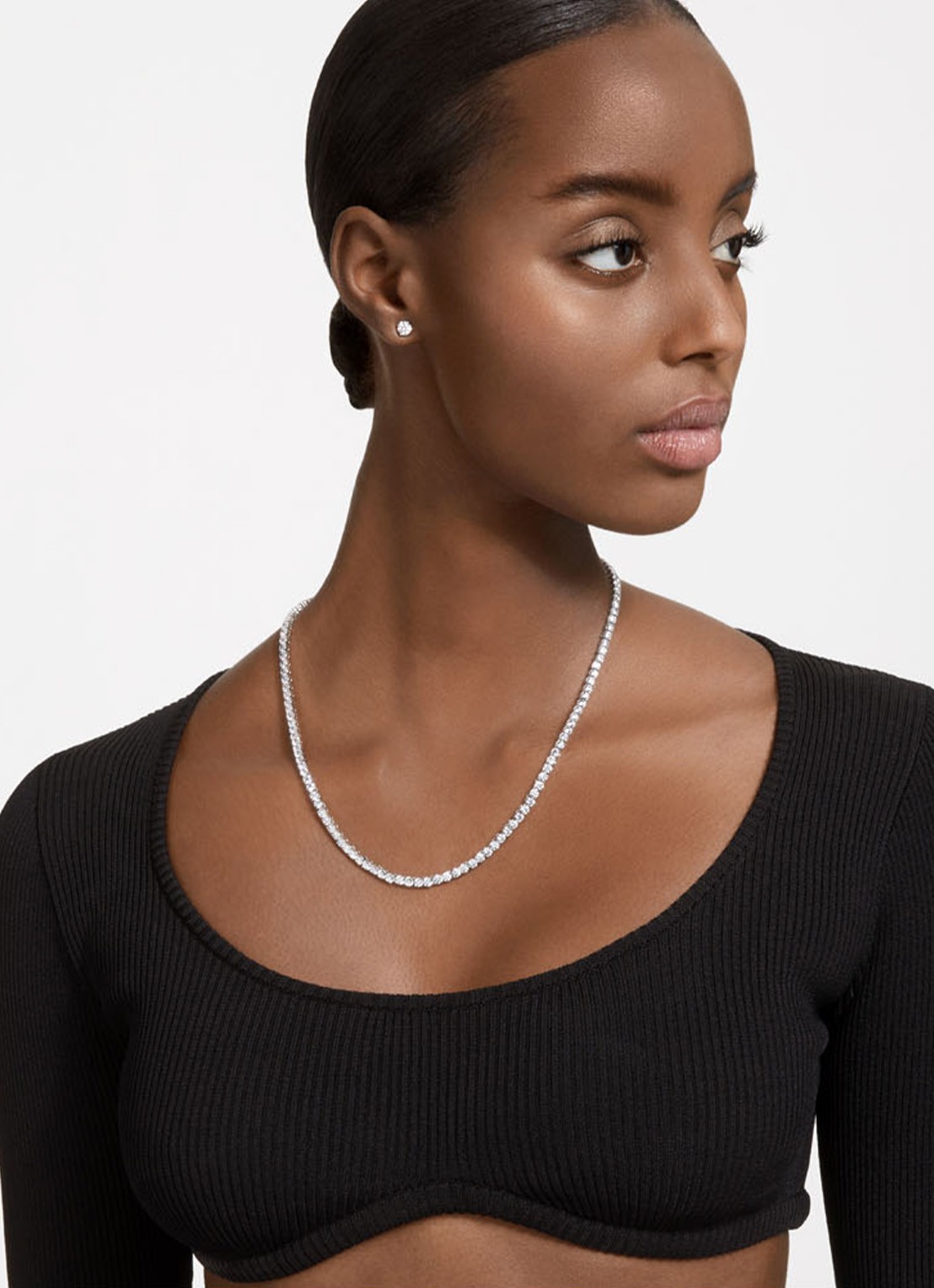 Swarovski Matrix set van ketting en oorknopjes met kristal - voorkant 2 zilver