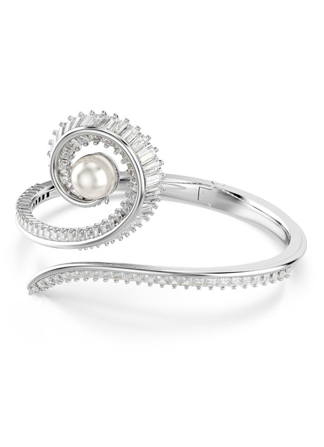 Swarovski SS25 Capsule bangle met kristal M - detail 2 zilver