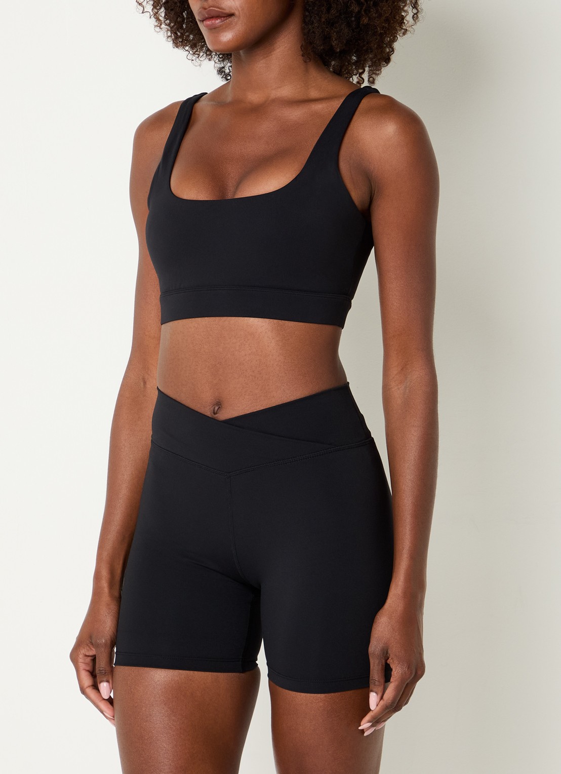 TALA DayFlex sport bh met light support - detail 4 zwart