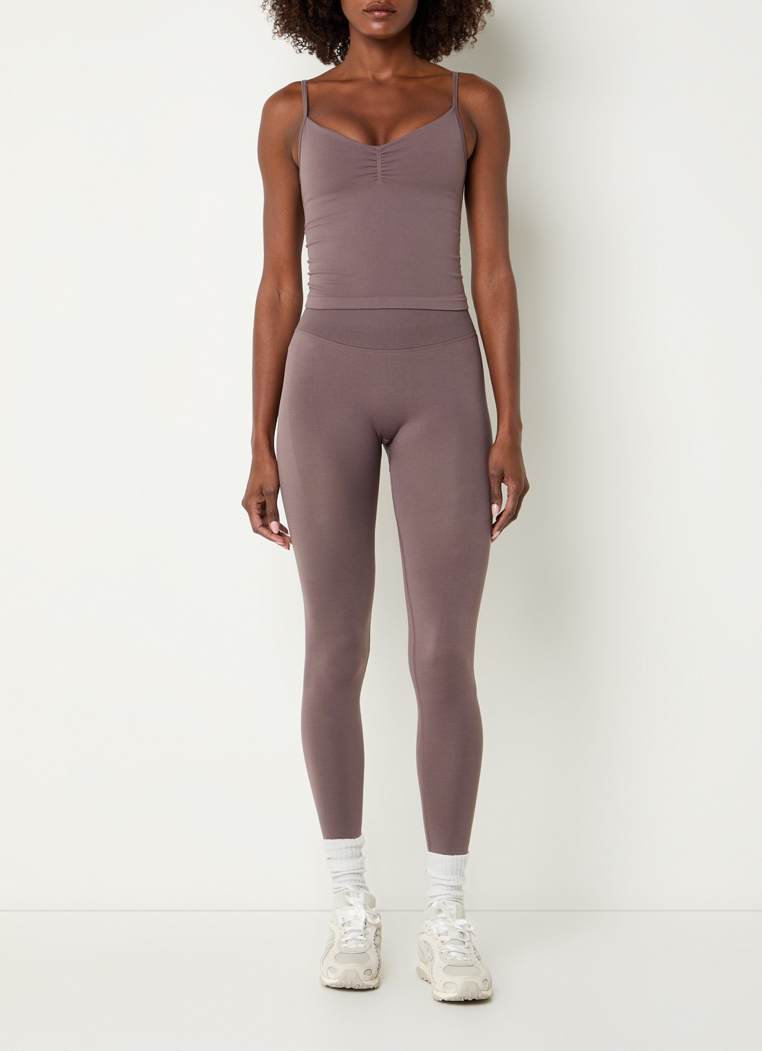 TALA Sculpt Seamless high waist skinny fit trainingslegging - voorkant 5 lichtbruin