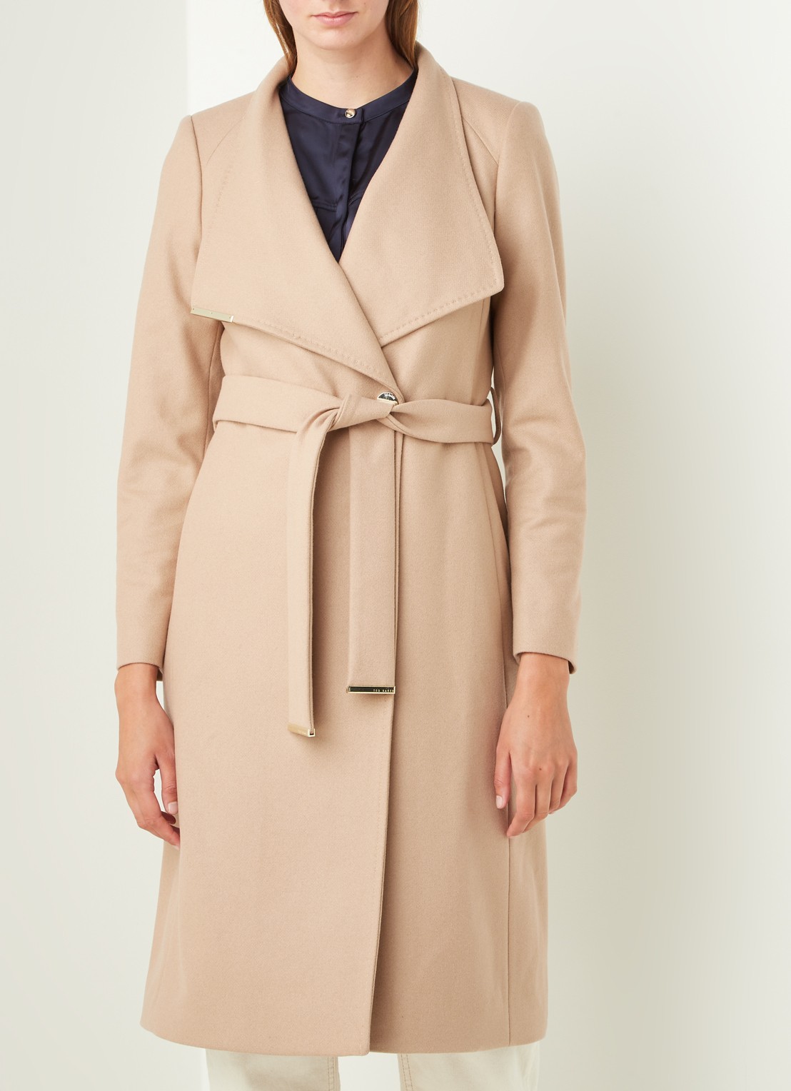 Ted Baker Rose mantel in kasjmierblend met strikceintuur - detail 4 camel