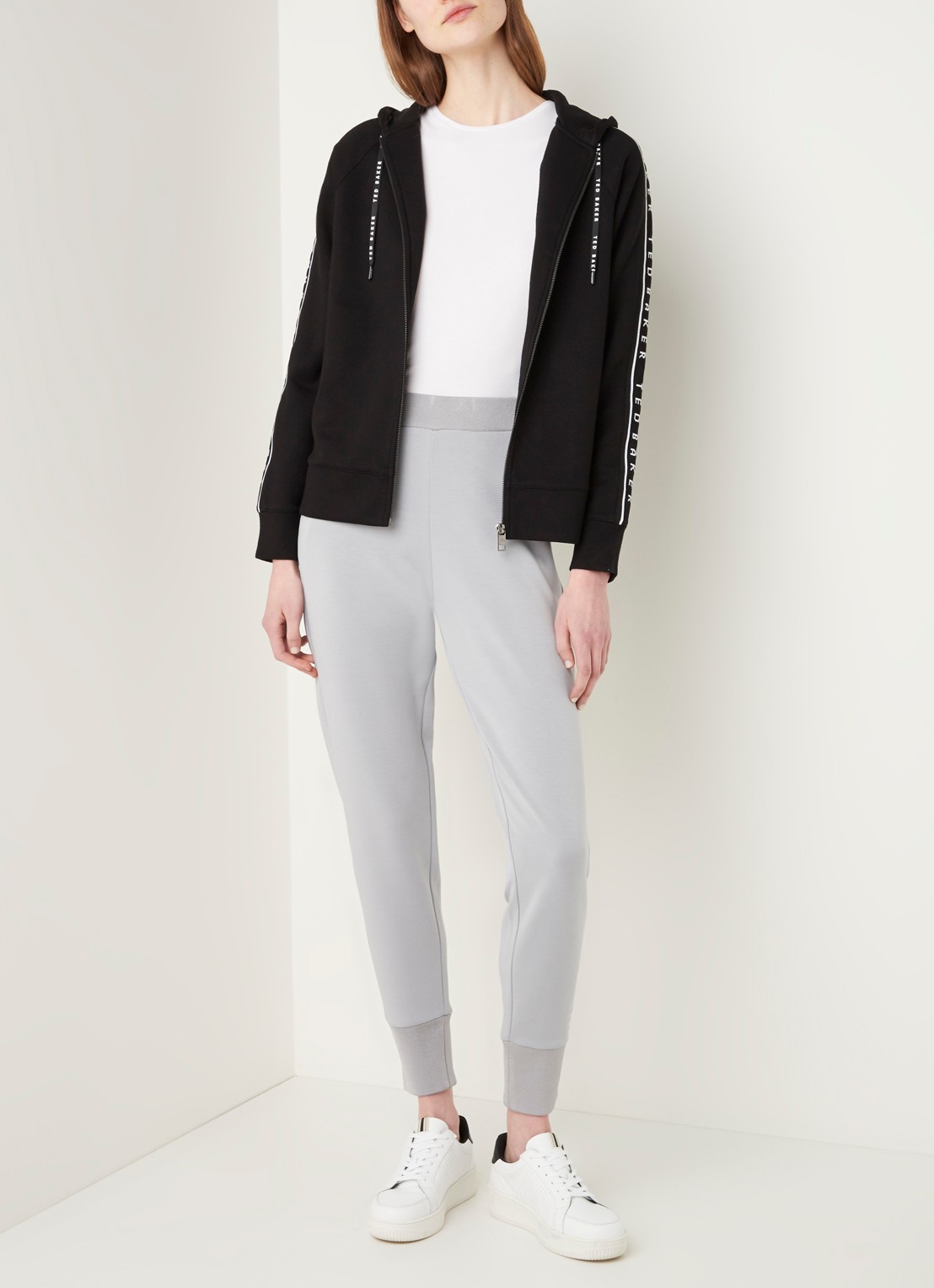 Ted Baker Varro jogger van jersey - voorkant 3 grijs