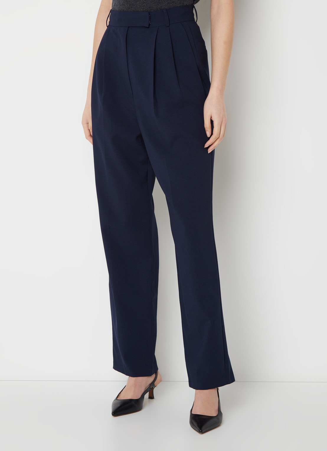 The Frankie Shop Bea high waist straight leg pantalon met steekzakken - detail blauw