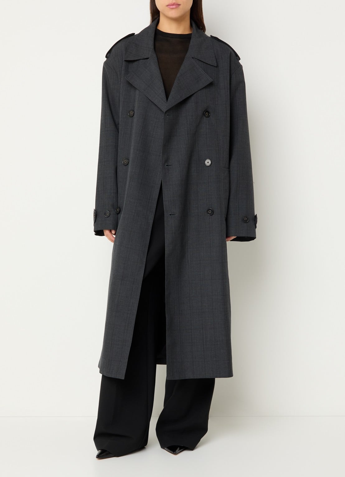 The Frankie Shop Bleecker double-breasted trenchcoat in wolblend met steekzakken - voorkant 2 donkergrijs