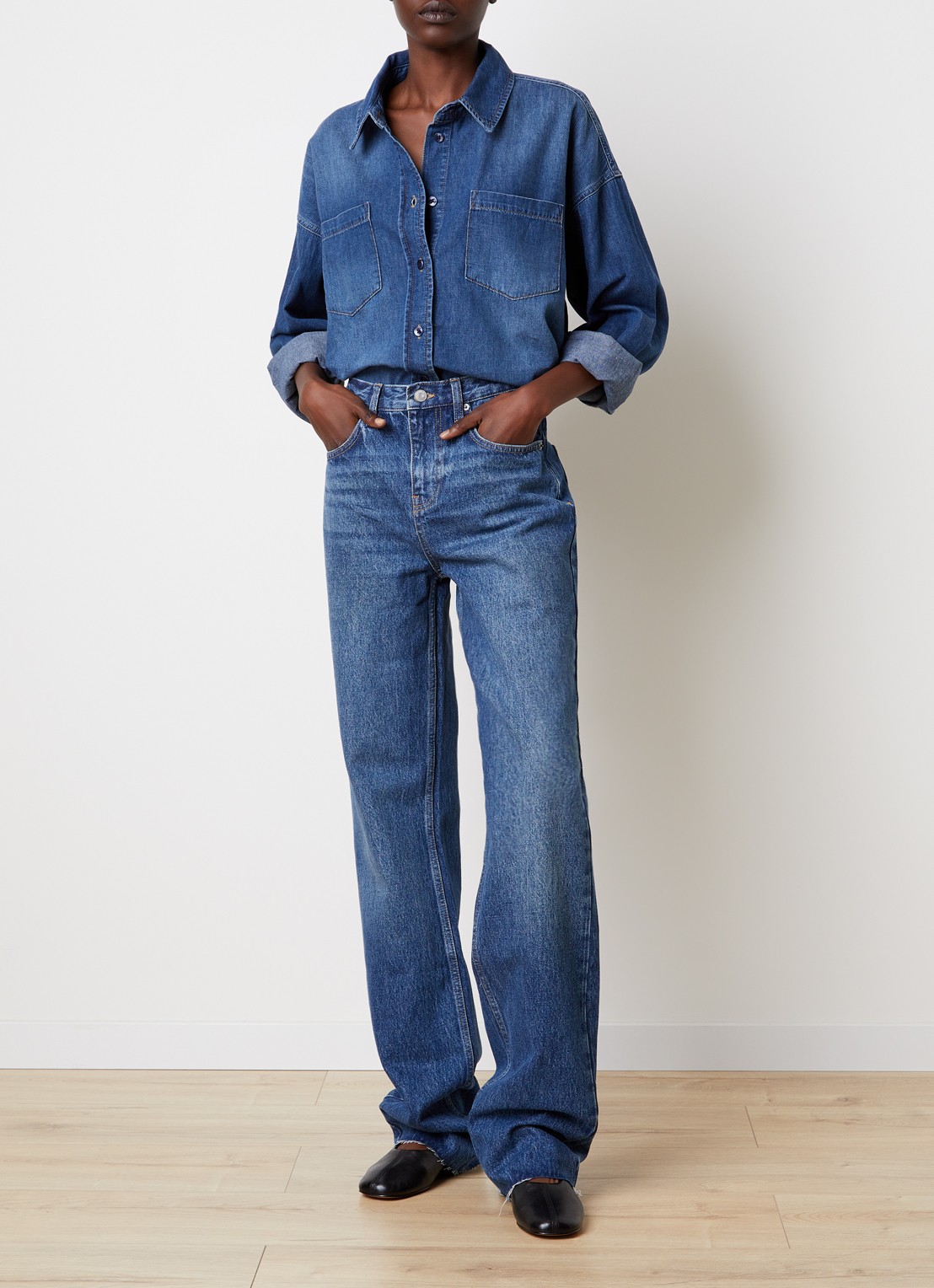 The Frankie Shop Dalston high waist straight leg jeans met medium wassing - voorkant 3 indigo