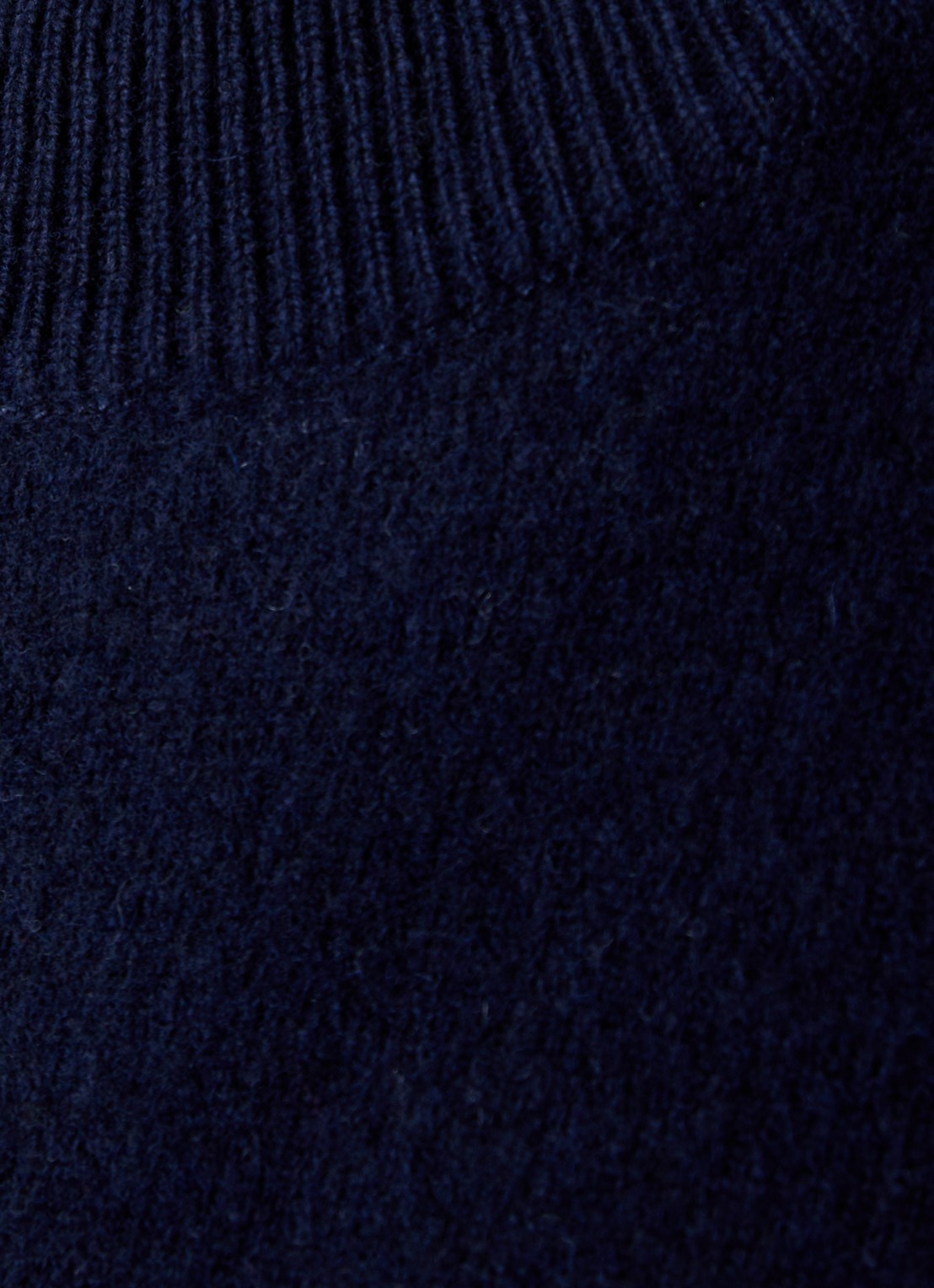 The Frankie Shop Hana grofgebreide trui in wolblend - detail 5 donkerblauw