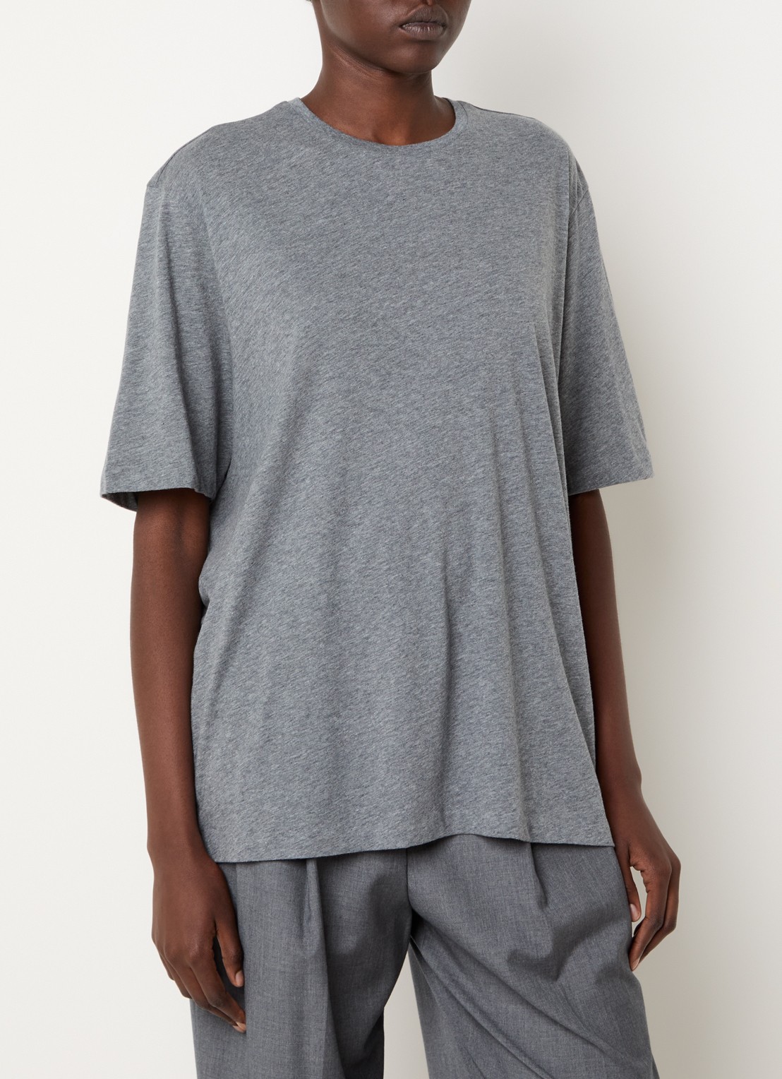 The Frankie Shop Harper T-shirt met ronde hals - detail grijsmele