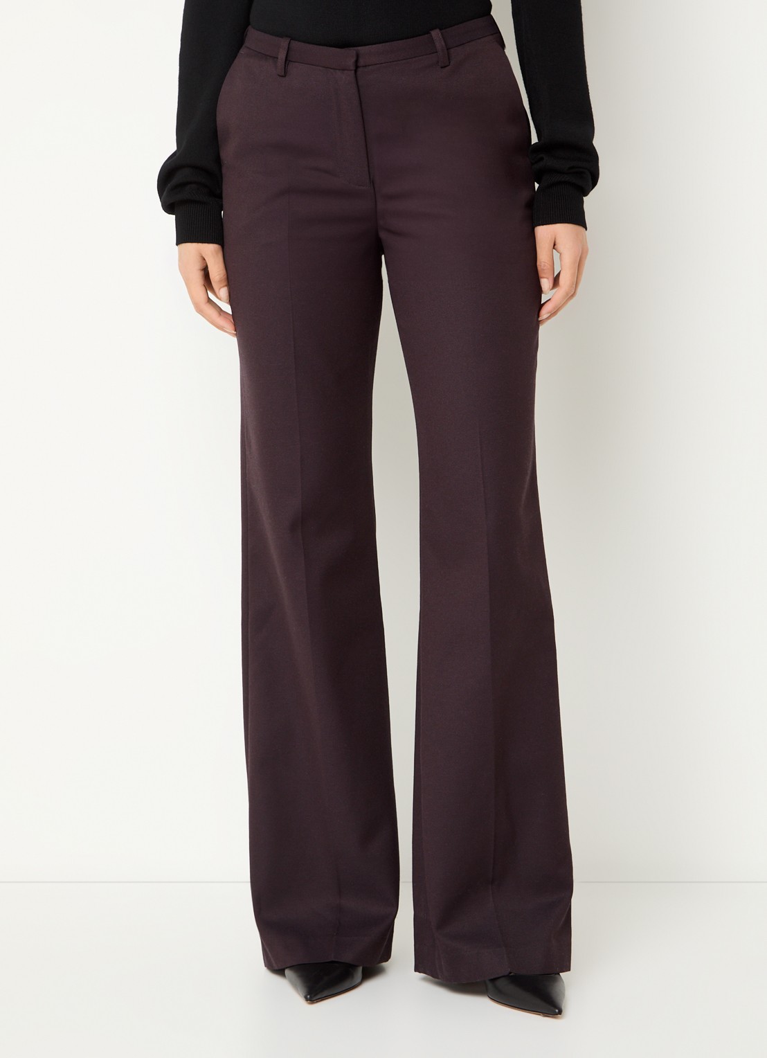 The Frankie Shop Lyra mid waist flared fit pantalon in wolblend - detail 3 aubergine