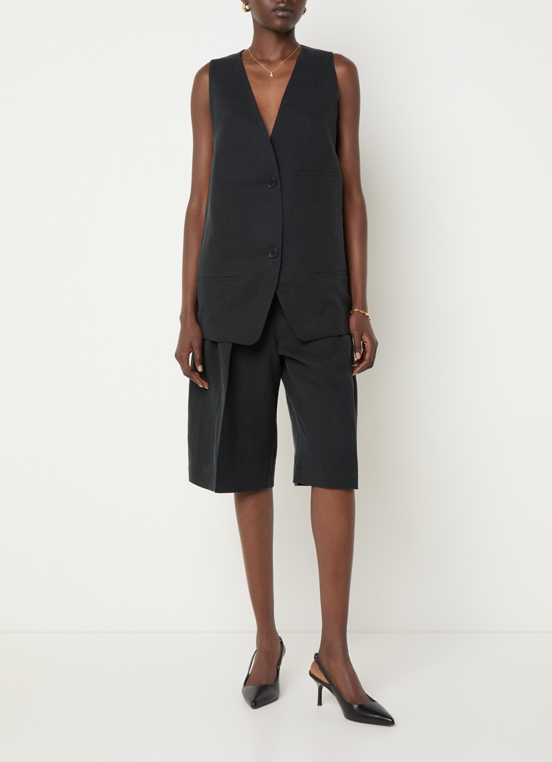 The Frankie Shop Melrose oversized gilet in linnenblend  - voorkant 4 zwart
