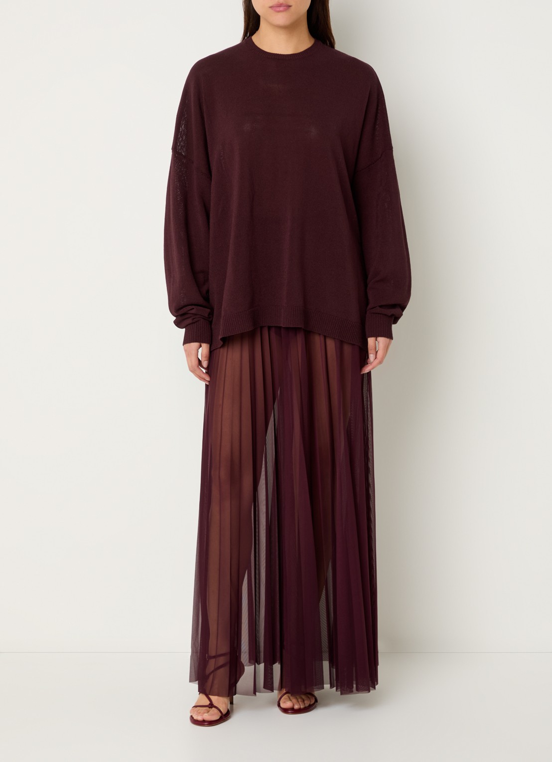 The Frankie Shop Vallen midi rok met plissé van mesh - voorkant 3 aubergine