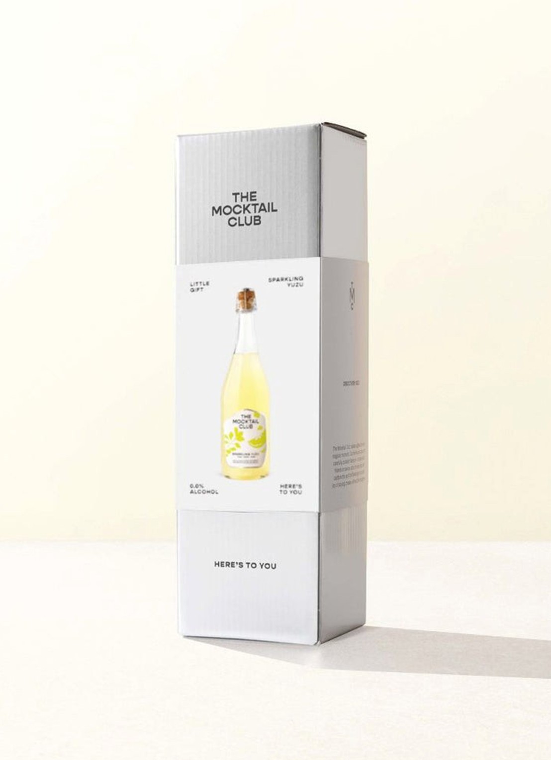 The Mocktail Club Sparkling Yuzu mocktail in geschenkverpakking 75 cl - voorkant 4 undefined