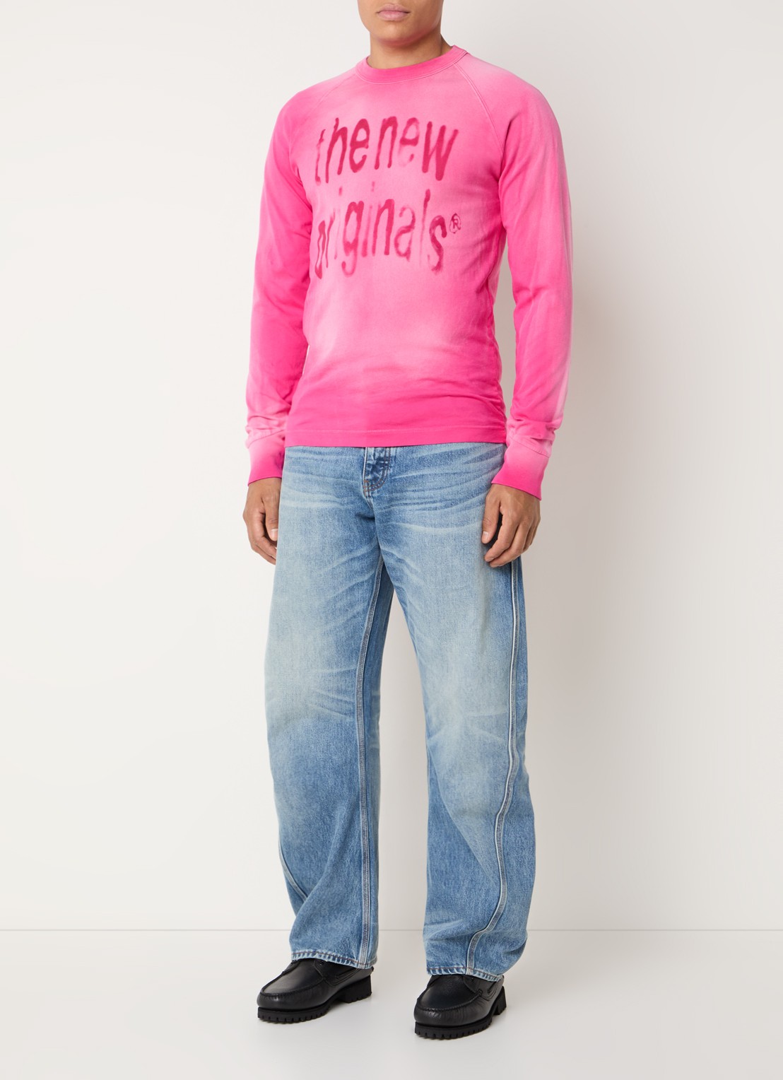 The New Originals Airbrushed Big Logo Raglan longsleeve met logoprint - voorkant 2 roze