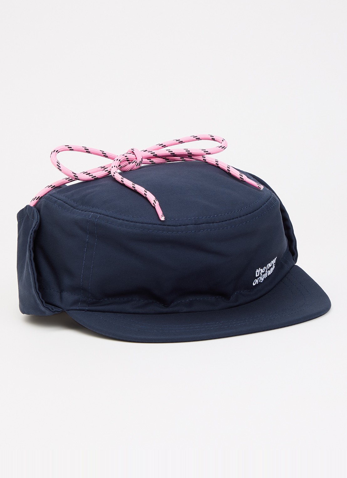 The New Originals Emblem Padded pet met logoborduring - voorkant donkerblauw