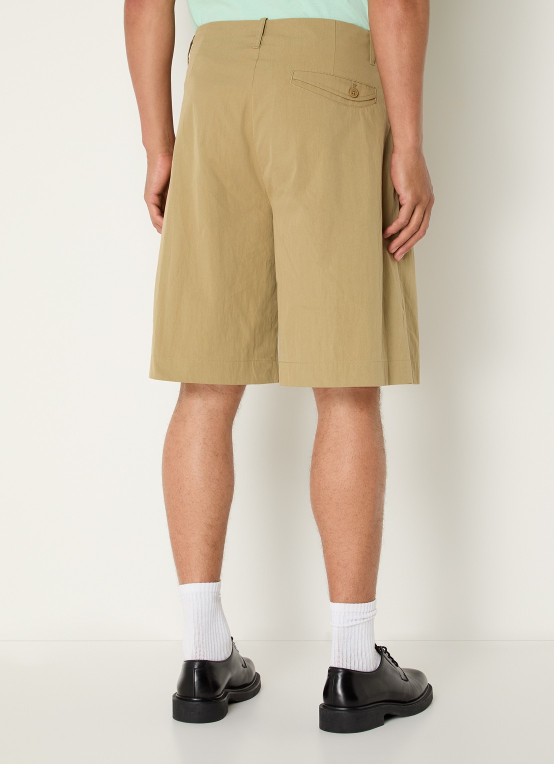 The New Originals Emblem wide fit korte broek met logoborduring - achterkant 2 khaki