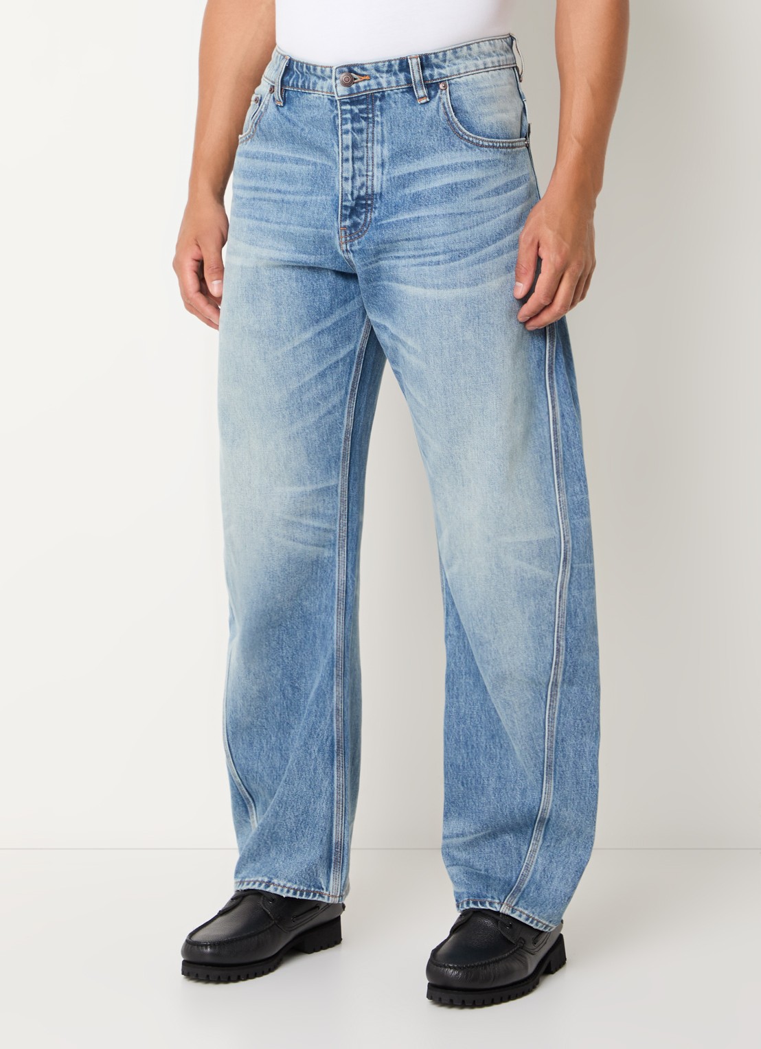 The New Originals Twisted Seam loose fit jeans met medium wassing - detail 4 indigo