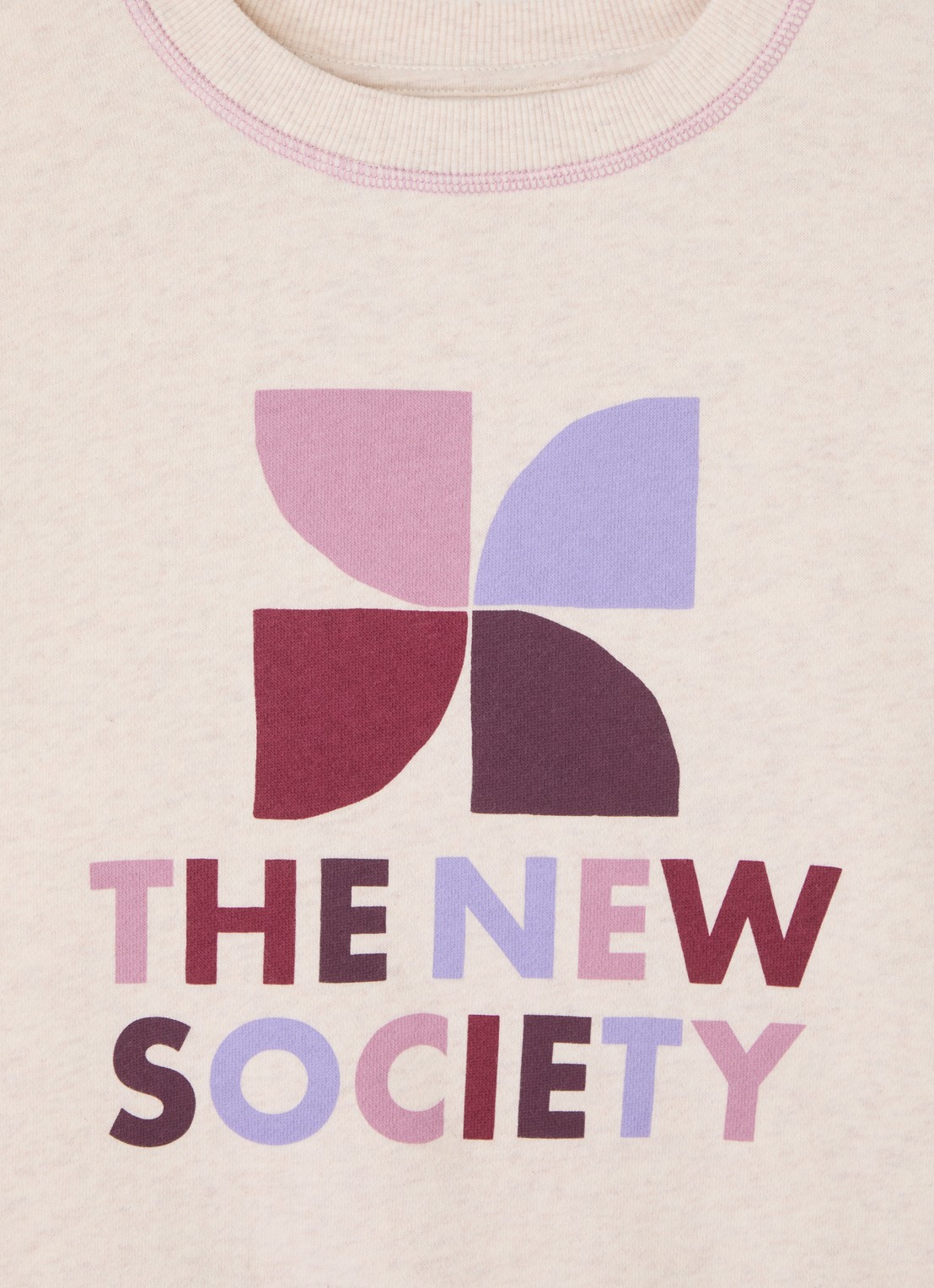 The New Society Sweater met logoprint - detail 3 gebroken wit