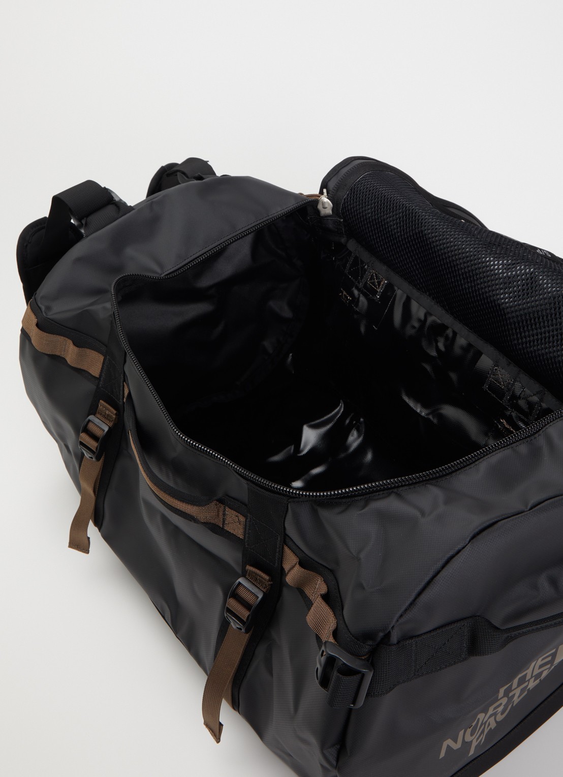 The North Face Base Camp Duffel S weekendtas met verstelbare schouderriem - detail 2 zwart