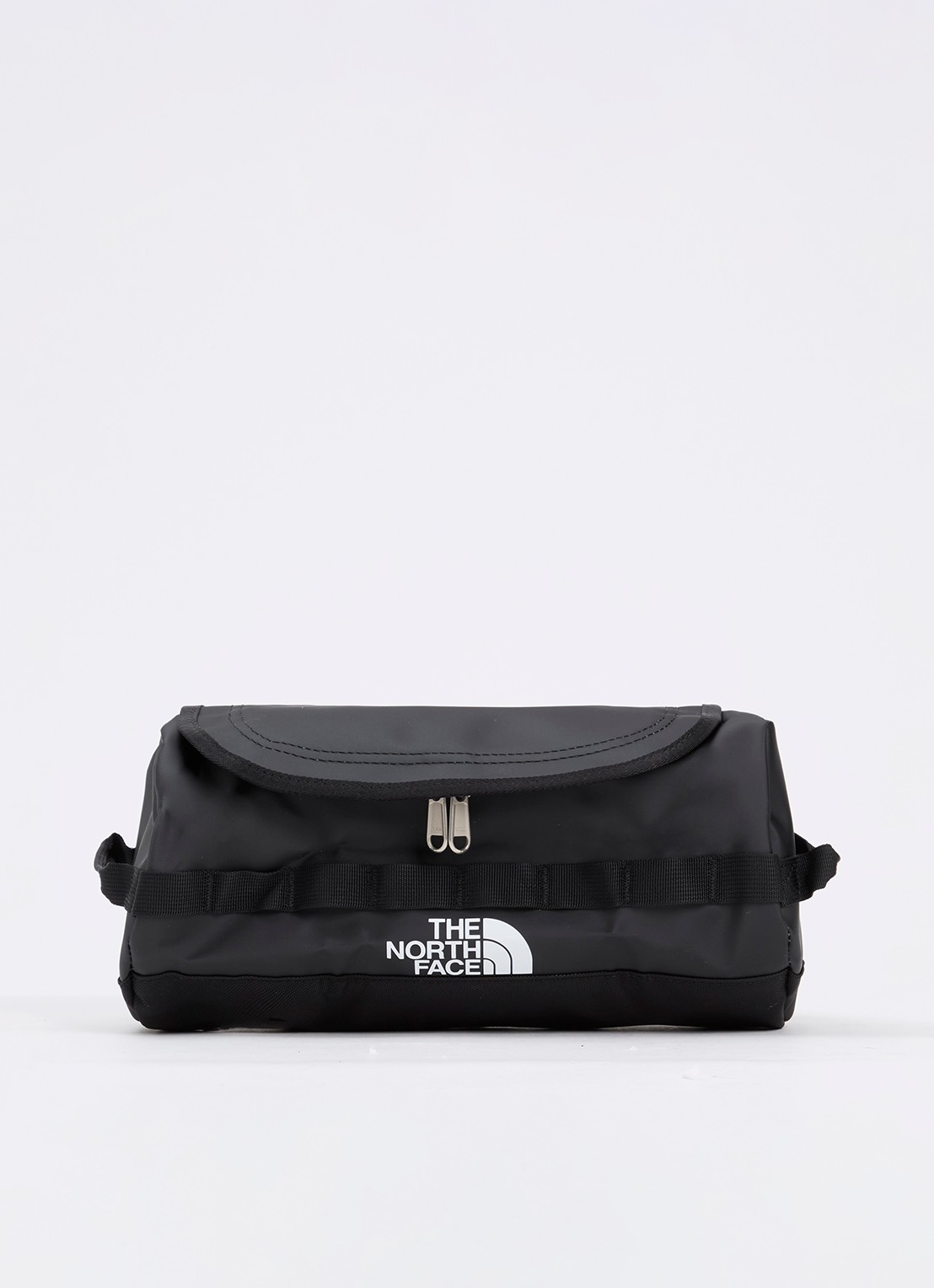 The North Face Base Camp toilettas met logo - voorkant zwart