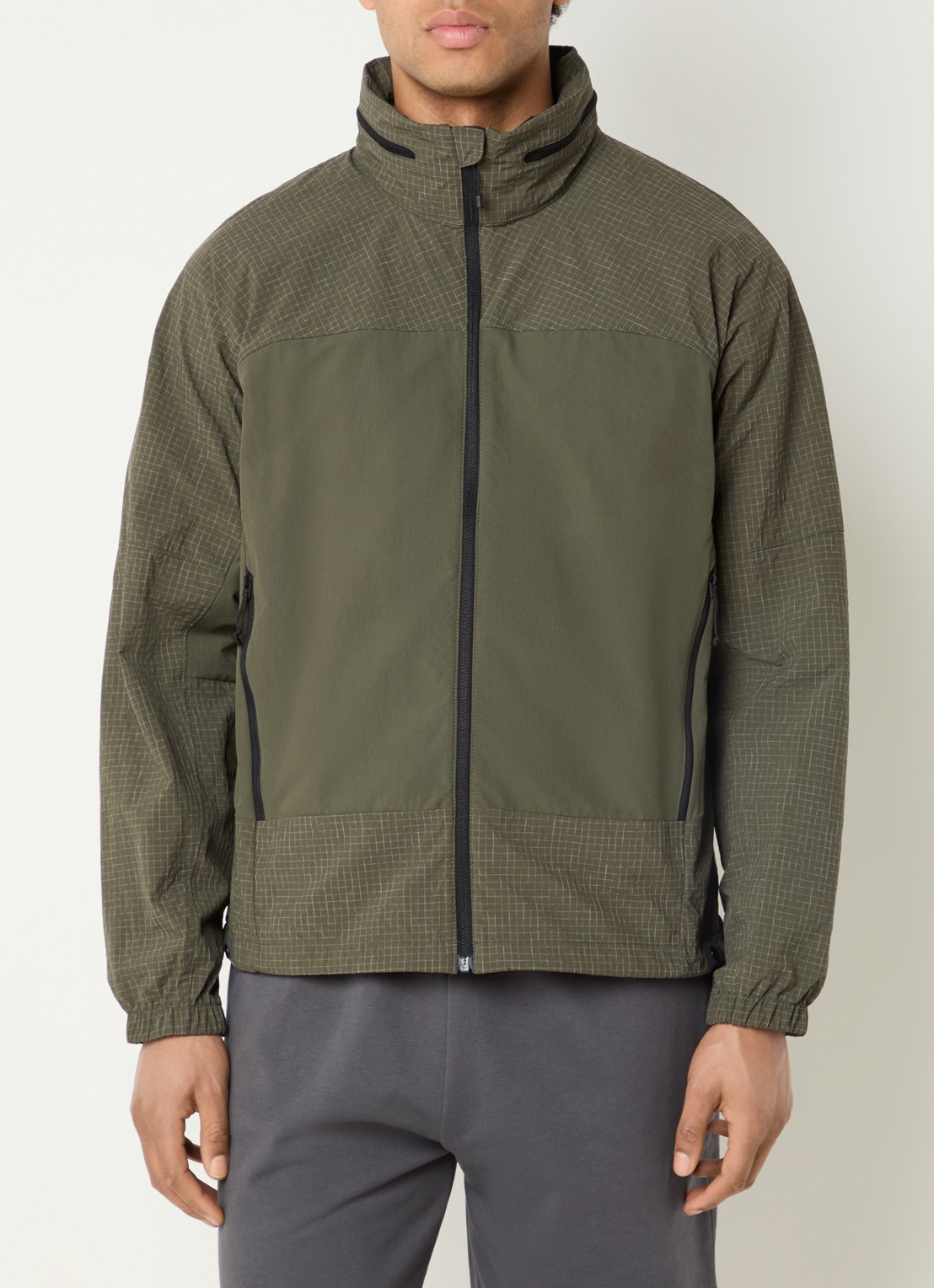 The North Face Jack met ruitdessin en ritszakken - detail 4 olijfgroen
