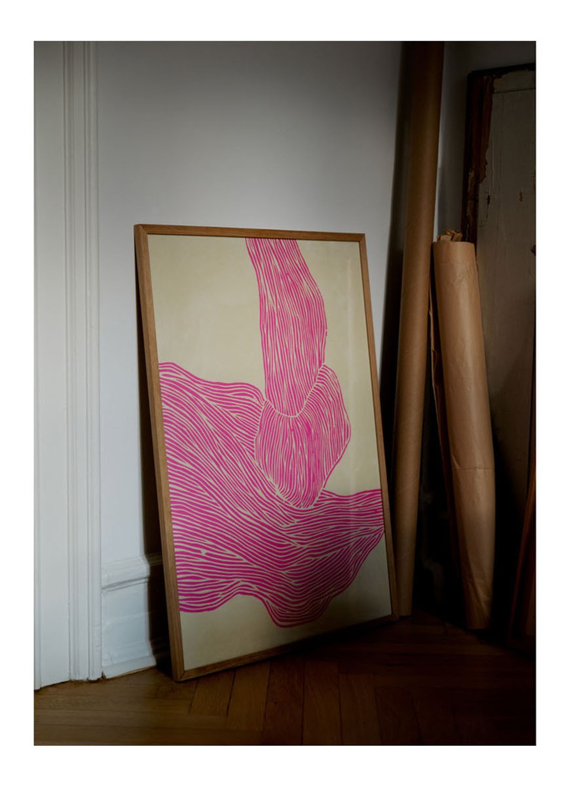 THE POSTER CLUB Rebecca Hein, The Line - Pink print - detail 2 roze
