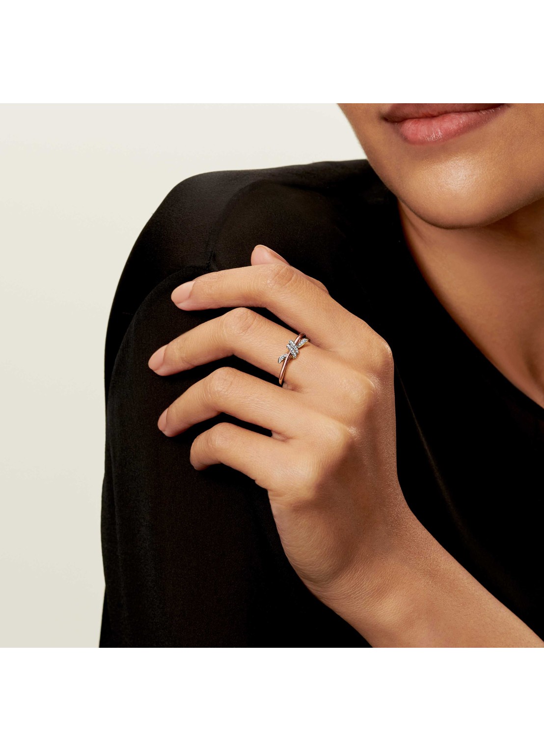 Tiffany & Co. Tiffany Knot ring van 18 karaat roségoud met diamant 85814 - achterkant 6 undefined