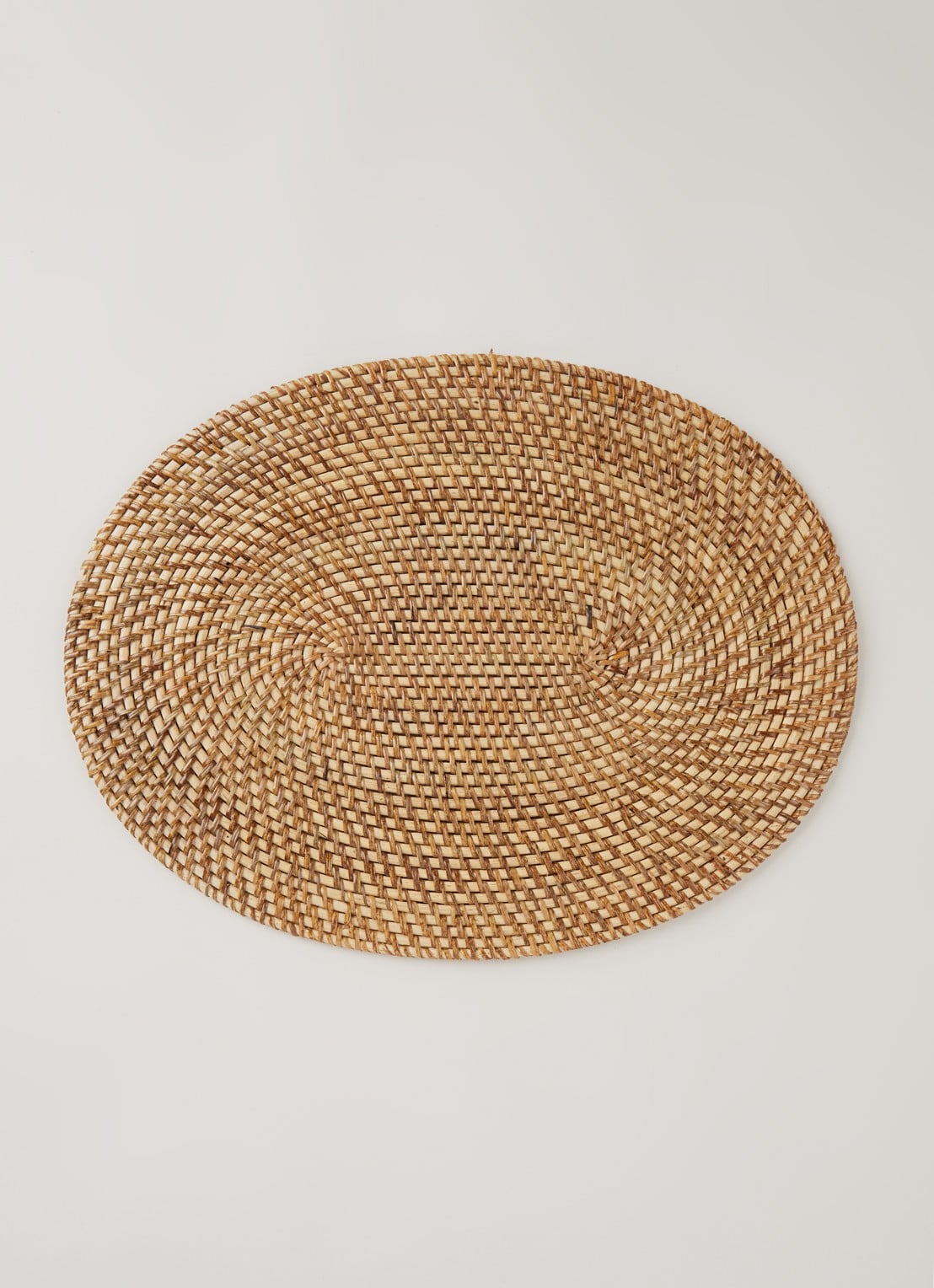 Tiseco Placemat van rotan 40 x 30 cm - voorkant 2 beige