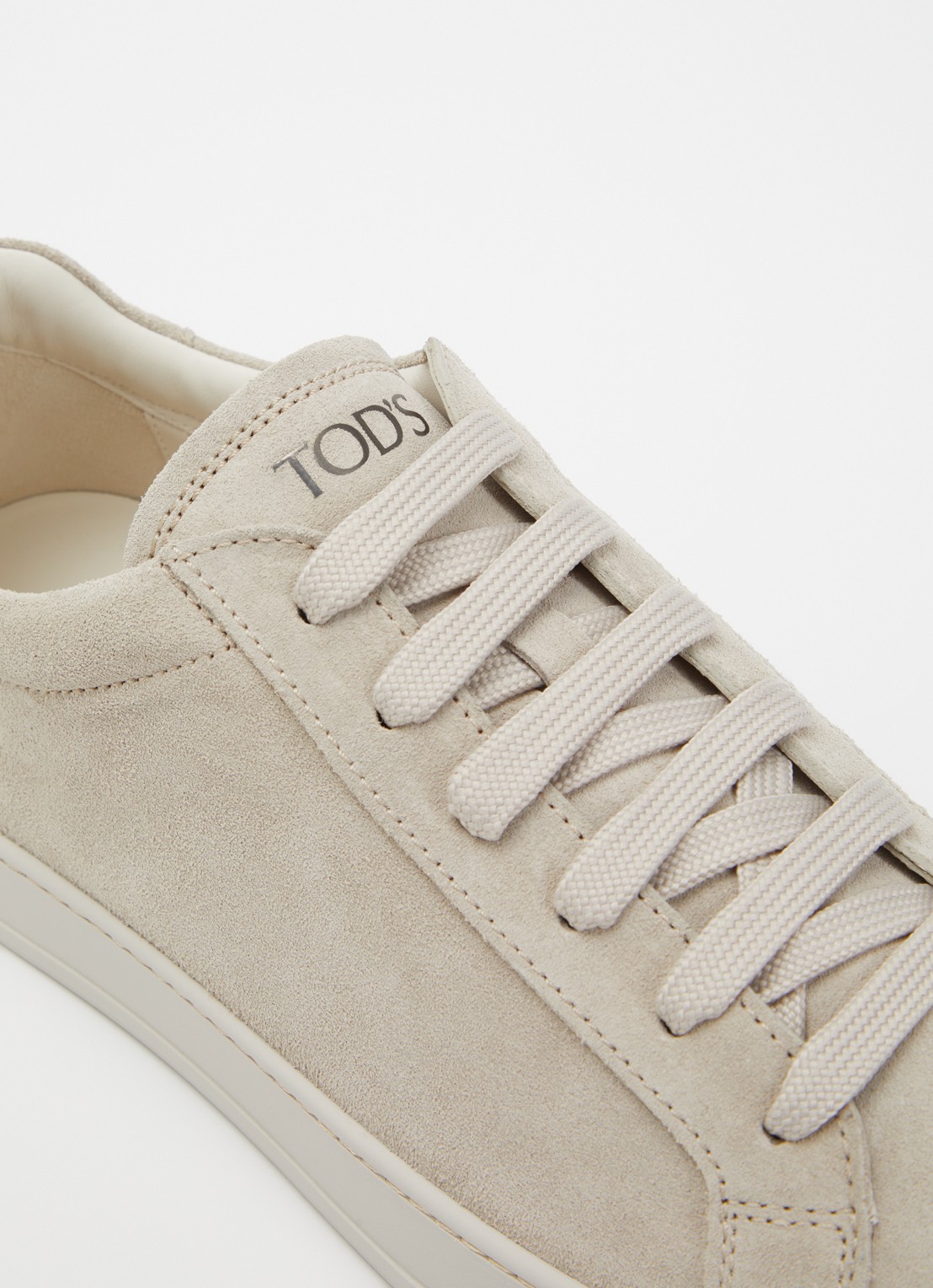 Tod's Allaciata Cassetta sneaker van kalfssuède - detail 4 beige
